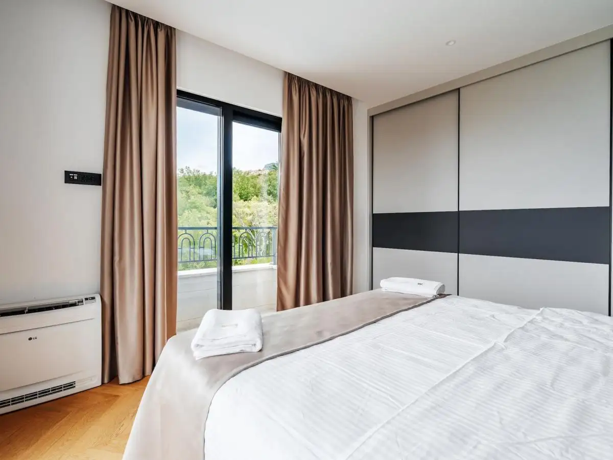 House 318m² in Montenegro, Rezevici. Priced at 1150000€ rent photo-22