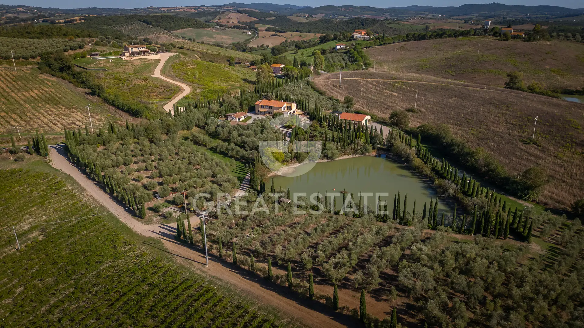 Country House 859m² in Italy, Grosseto. Priced at 4500000€ rent photo-2