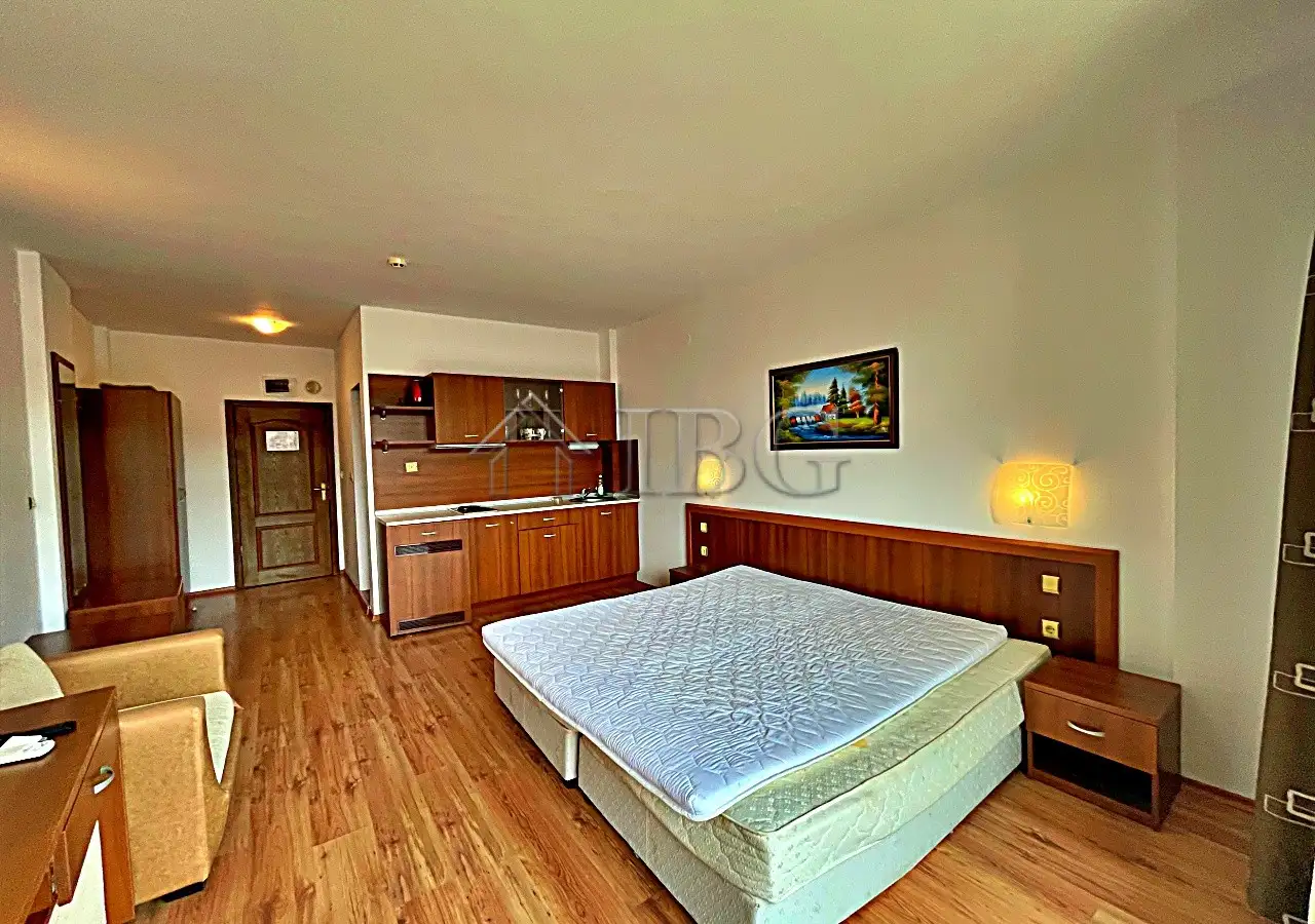 Flat 34m² in Bulgaria, Sunny Beach. Priced at 48500€ rent photo-6