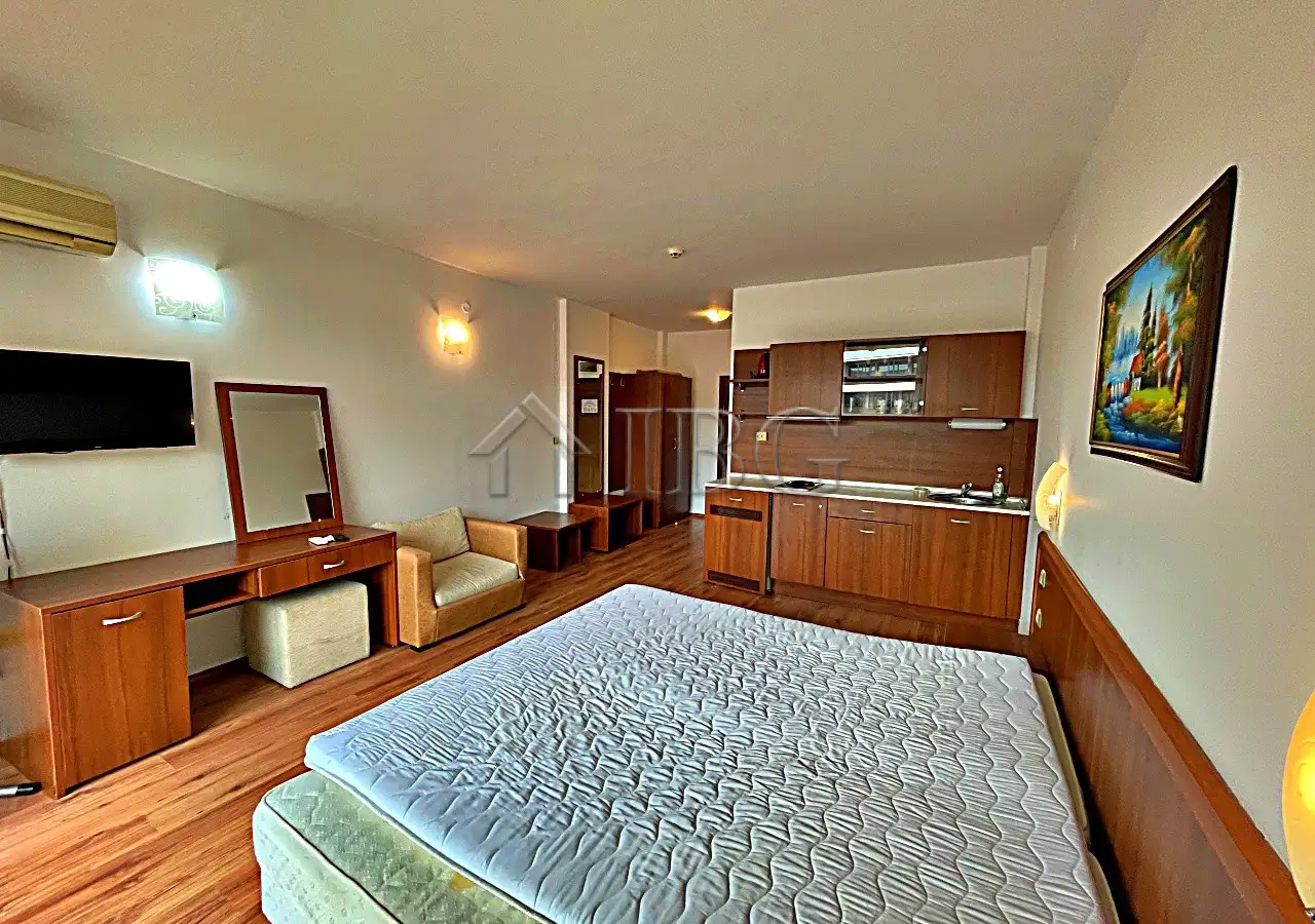 Flat 34m² in Bulgaria, Sunny Beach. Priced at 48500€ rent photo-7