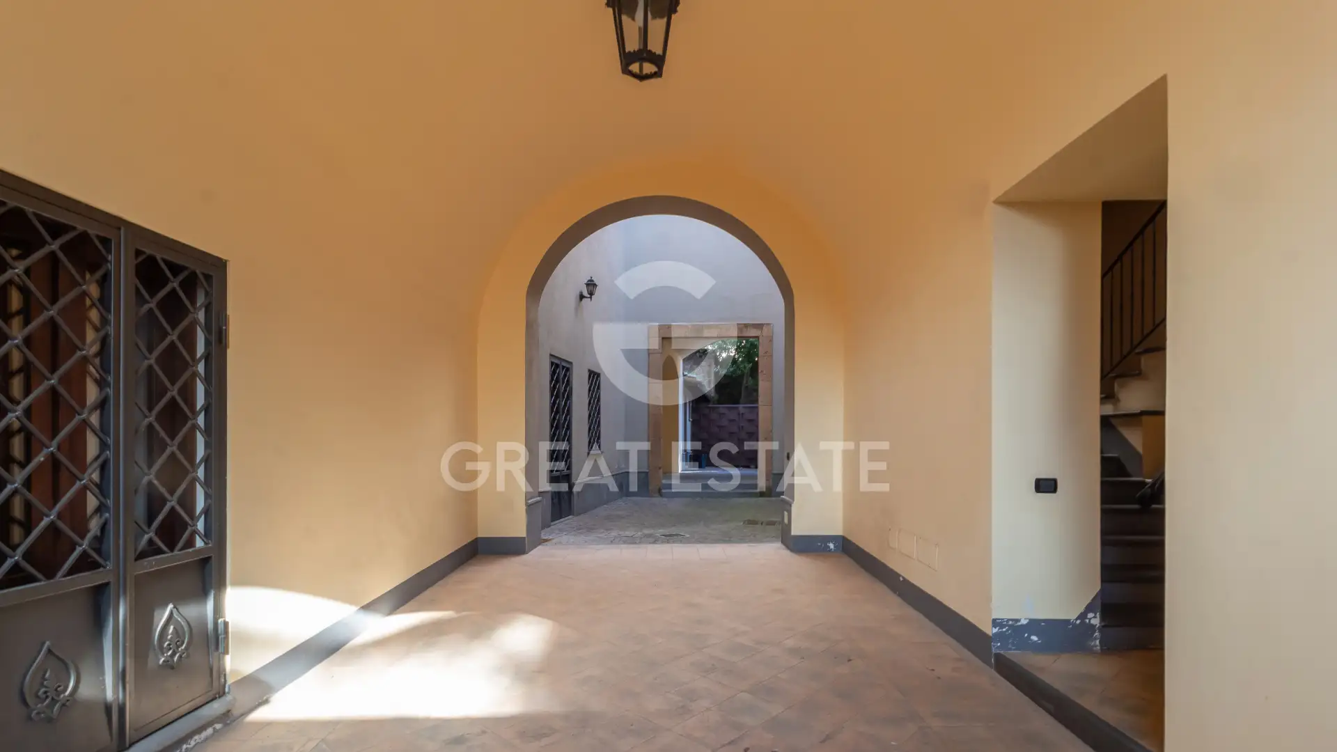 Flat 209m² in Italy, Terney. Priced at 420000€ rent photo-3