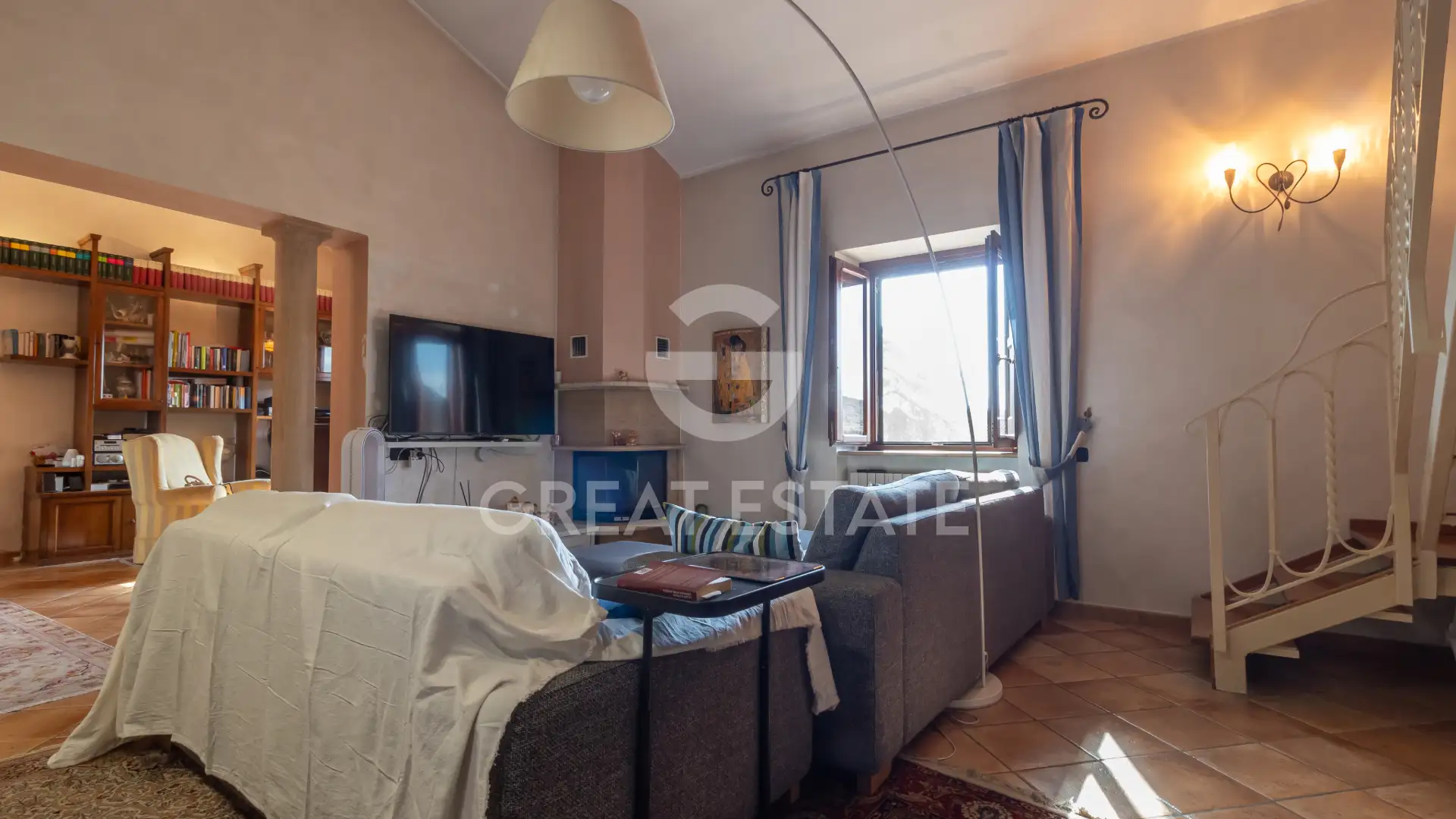 Flat 209m² in Italy, Terney. Priced at 420000€ rent photo-8
