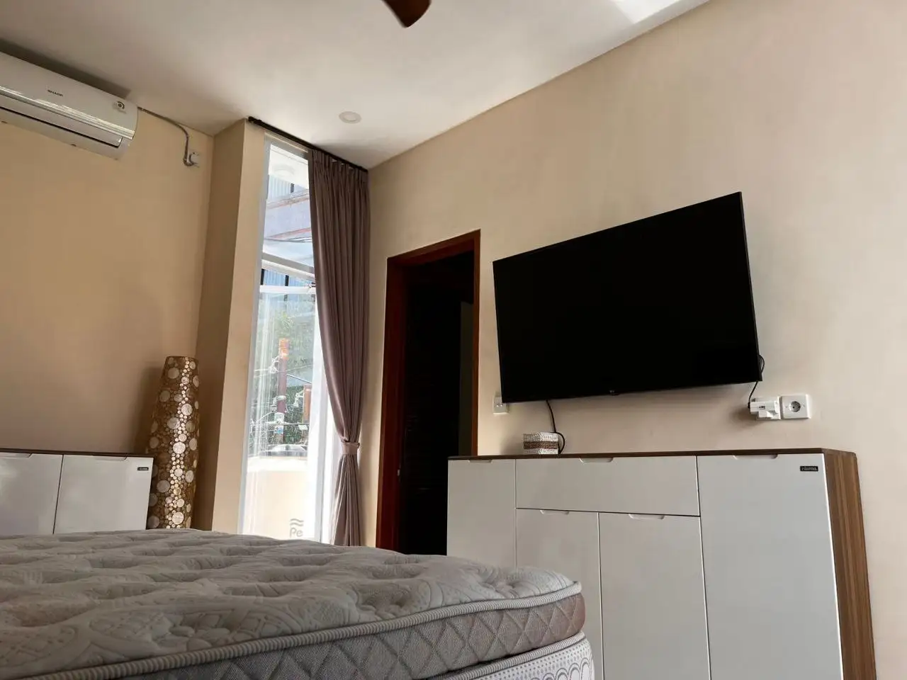 Villa 200m² in Indonesia, Sanur. Priced at 490000$ rent photo-2