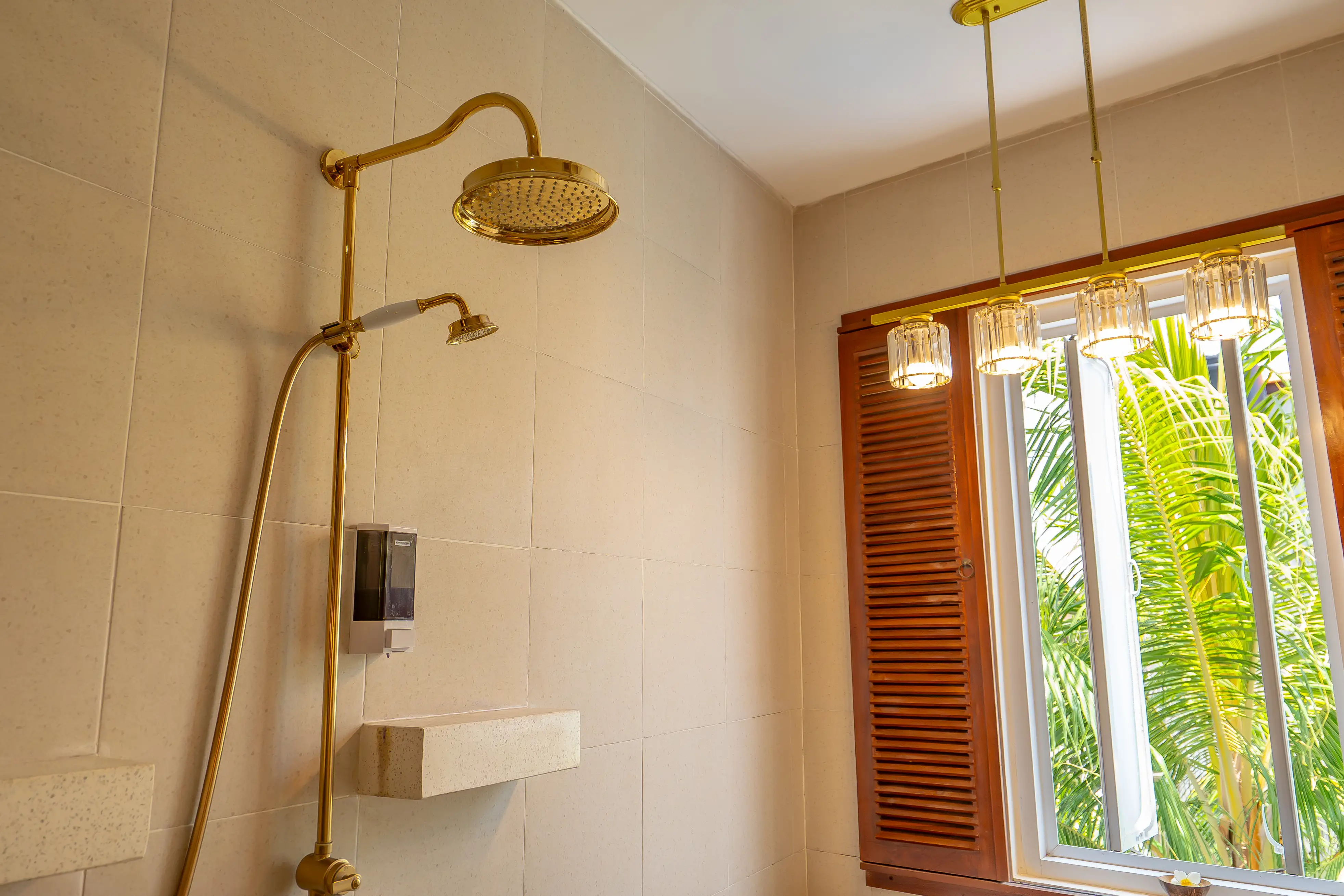 Villa 200m² in Indonesia, Sanur. Priced at 490000$ rent photo-12