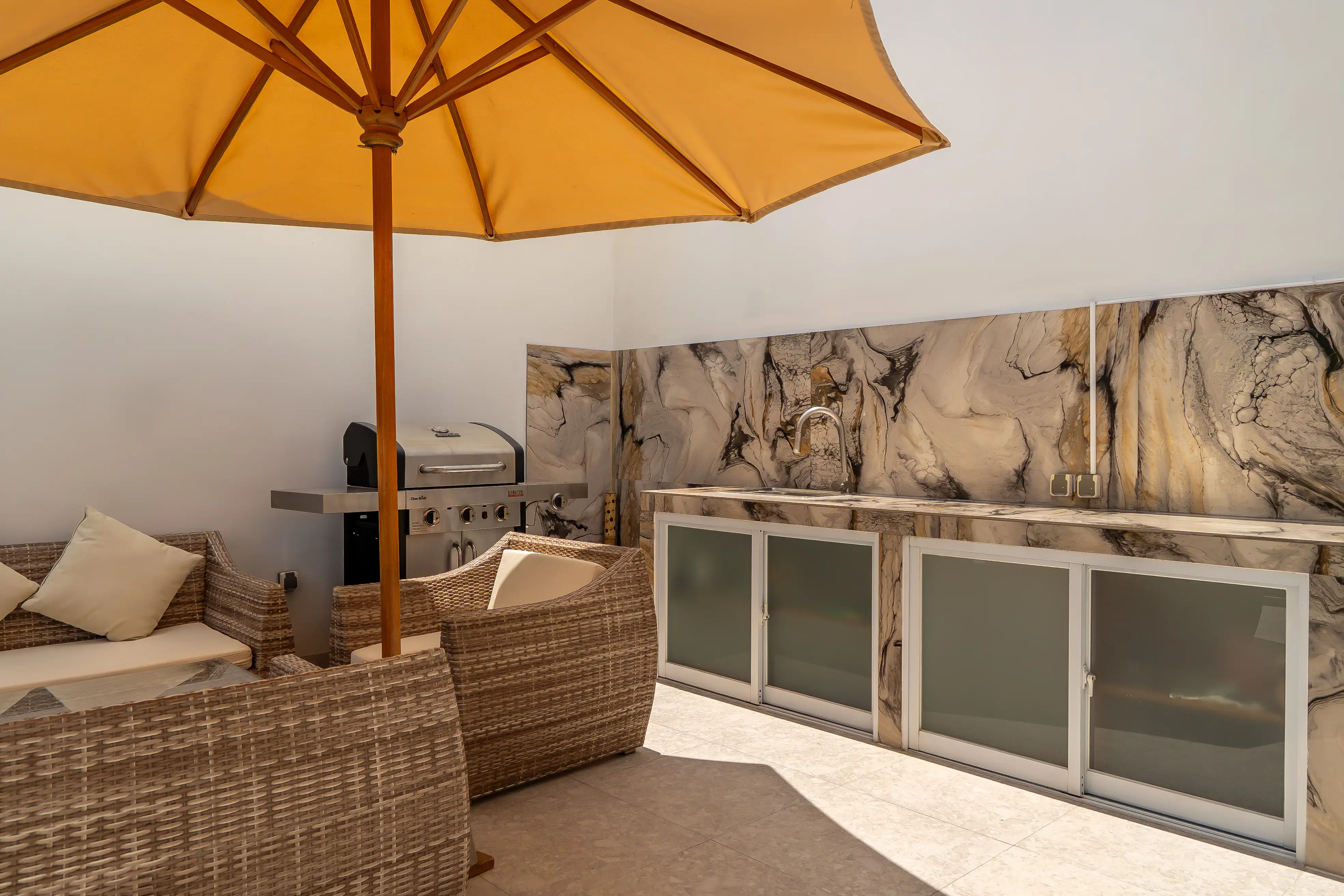 Villa 200m² in Indonesia, Sanur. Priced at 490000$ rent photo-20