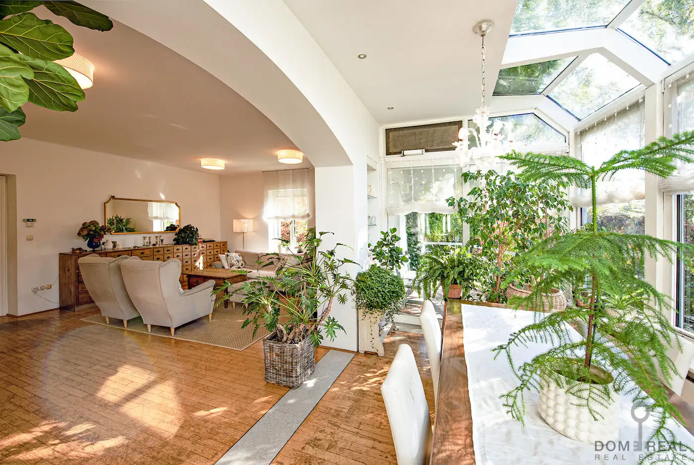 House 360m² in Slovenia, Bled. Priced at 1390000€ rent photo-3