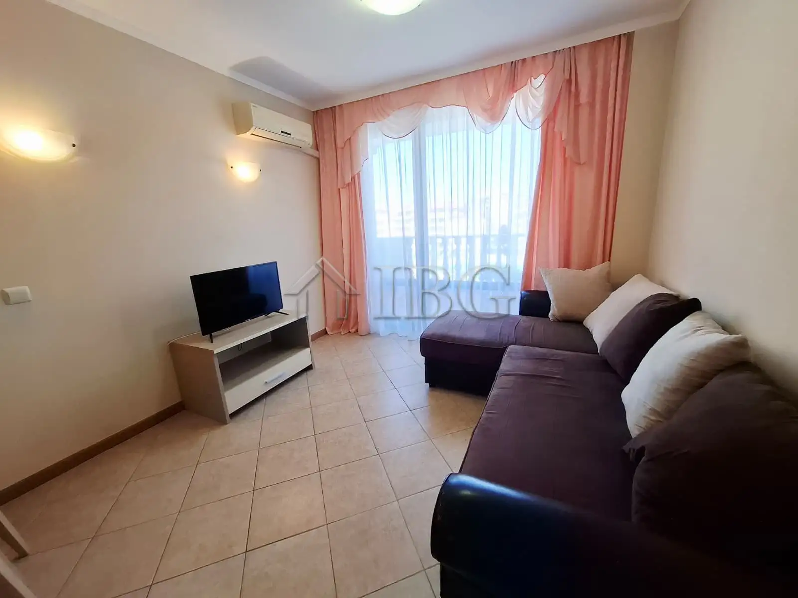 Flat 56m² in Bulgaria, Sunny Beach. Priced at 89000€ rent photo-8