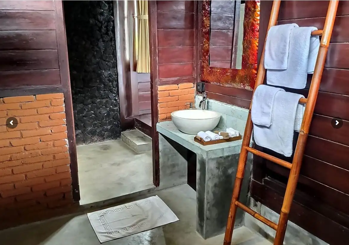 Other Properties 920m² in Indonesia, Ubud. Priced at 1509000$ rent photo-13
