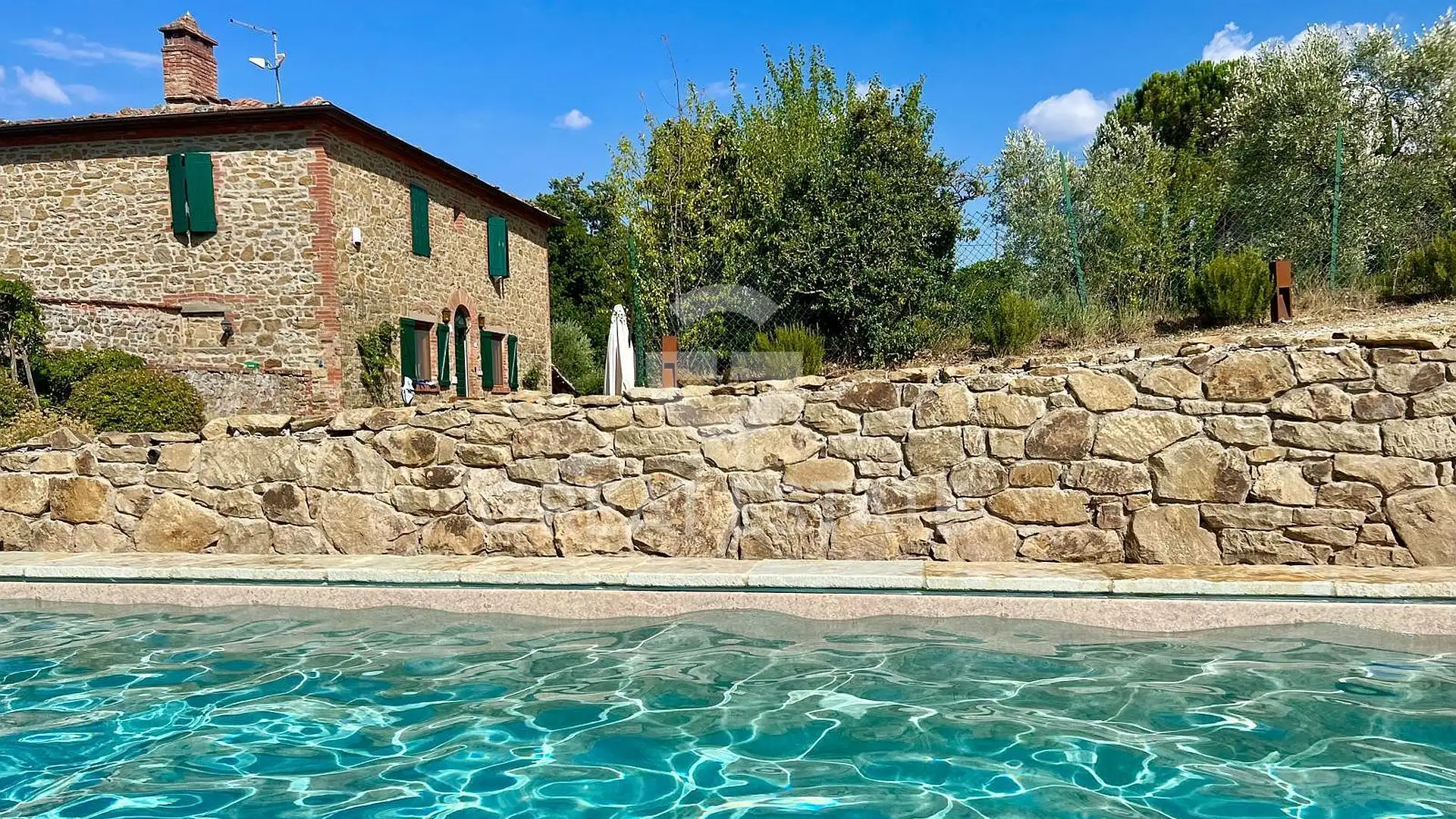 House 249m² in Italy, Siena. Priced at 620000€ rent photo-3