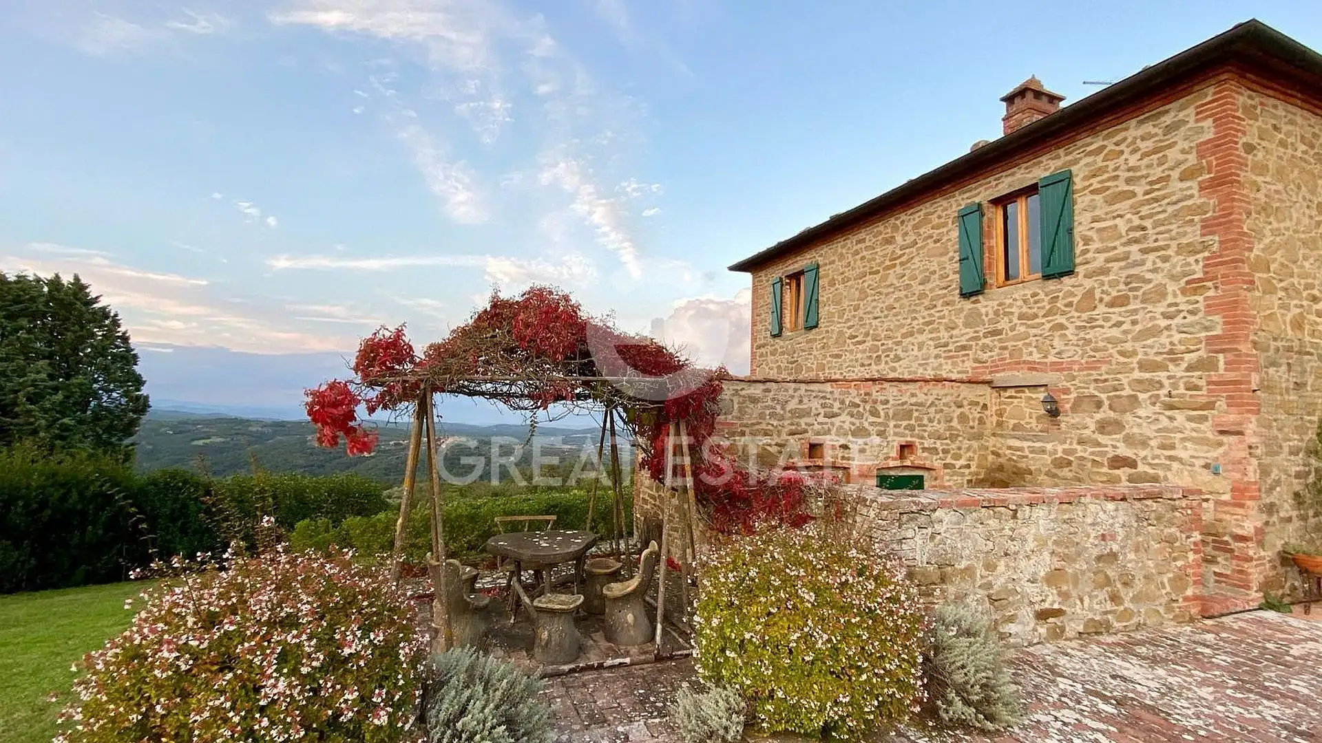 House 249m² in Italy, Siena. Priced at 620000€ rent photo-5
