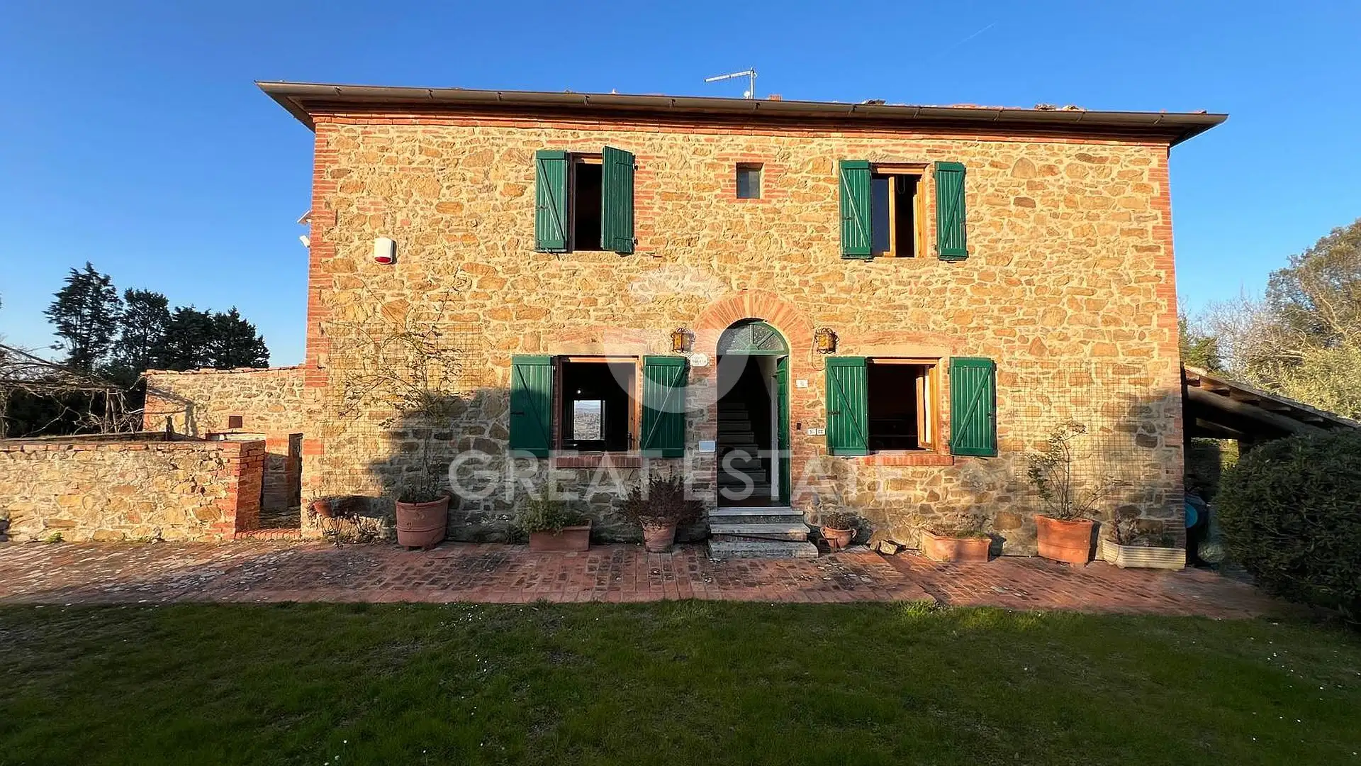 House 249m² in Italy, Siena. Priced at 620000€ rent photo-8