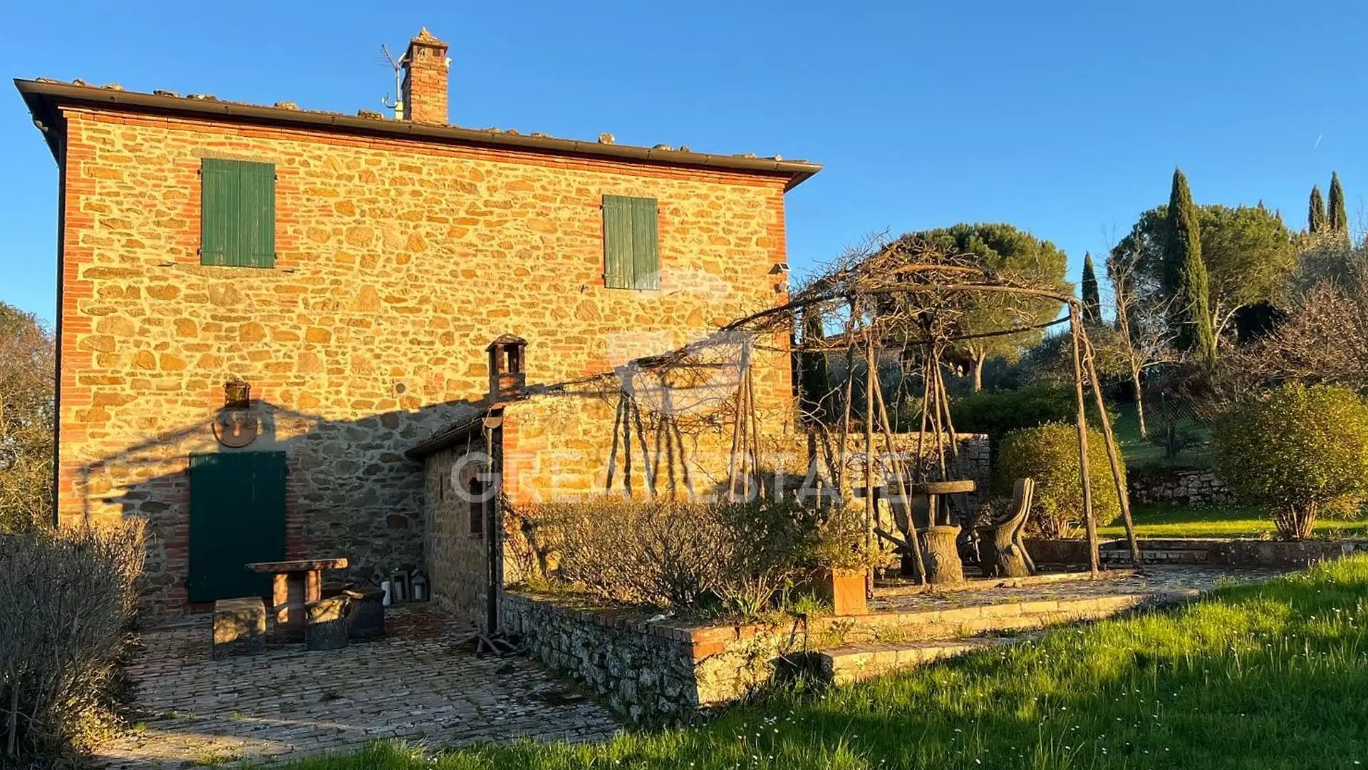 House 249m² in Italy, Siena. Priced at 620000€ rent photo-10