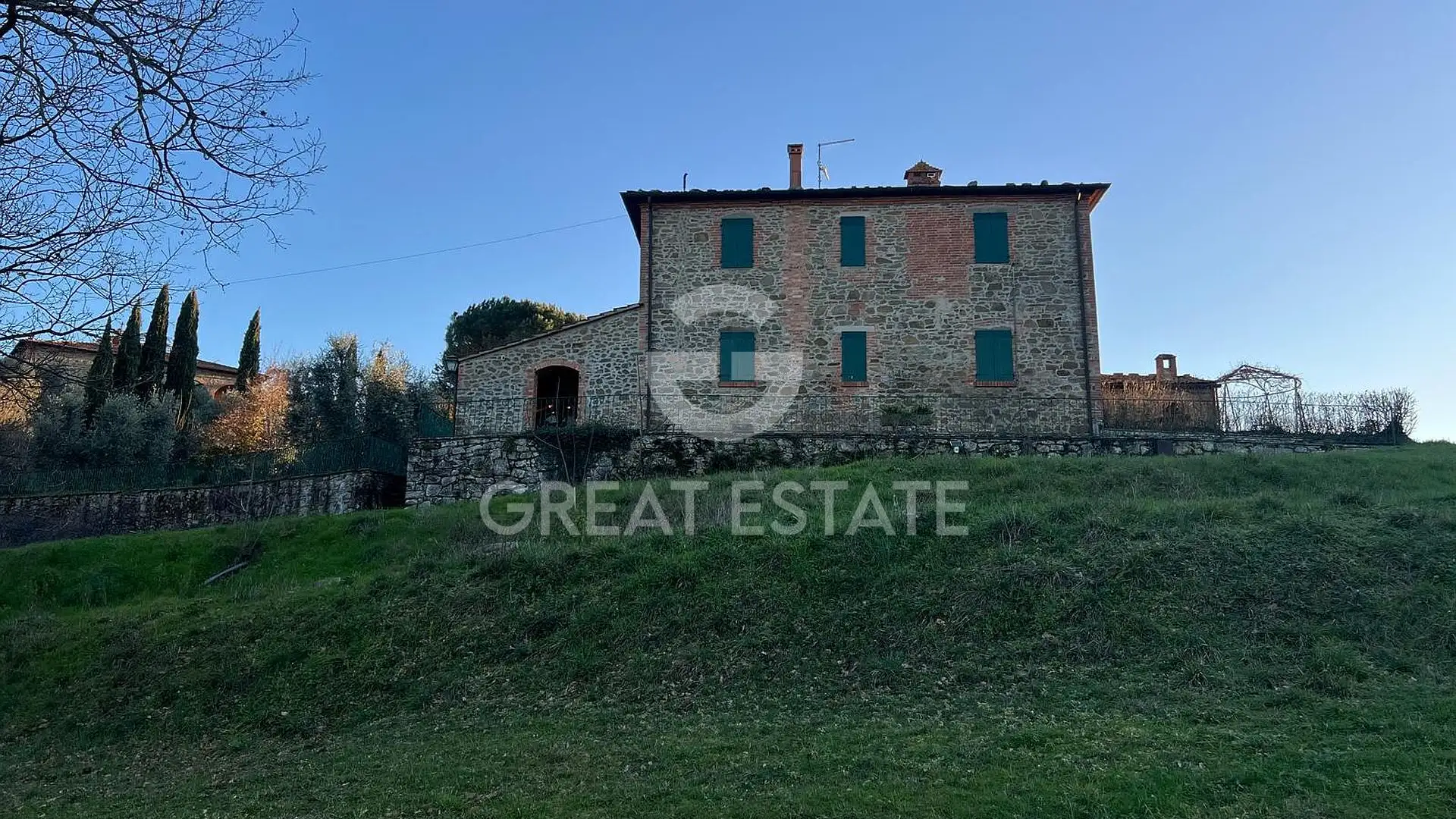 House 249m² in Italy, Siena. Priced at 620000€ rent photo-13