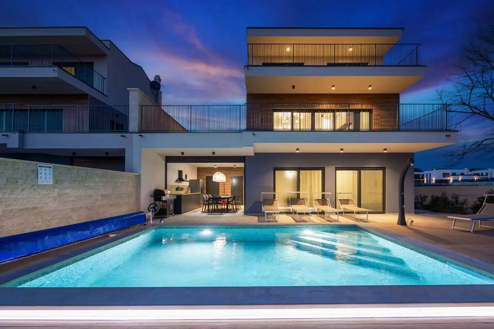 Villa 244m² in Croatia, Banjole. Priced at 899000€ rent photo-5