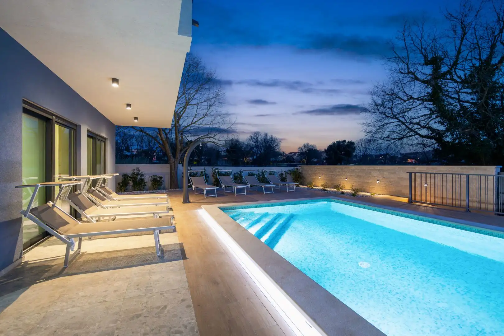 Villa 244m² in Croatia, Banjole. Priced at 899000€ rent photo-11