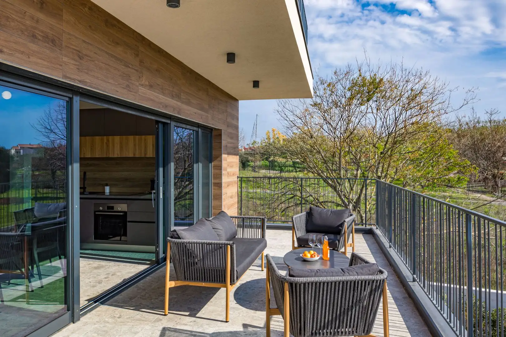 Villa 244m² in Croatia, Banjole. Priced at 899000€ rent photo-25