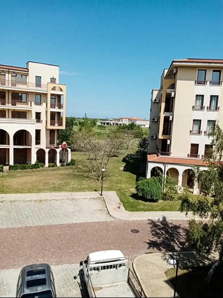 Flat 80m² in Bulgaria, Balchik. Priced at 69999€ rent photo-17