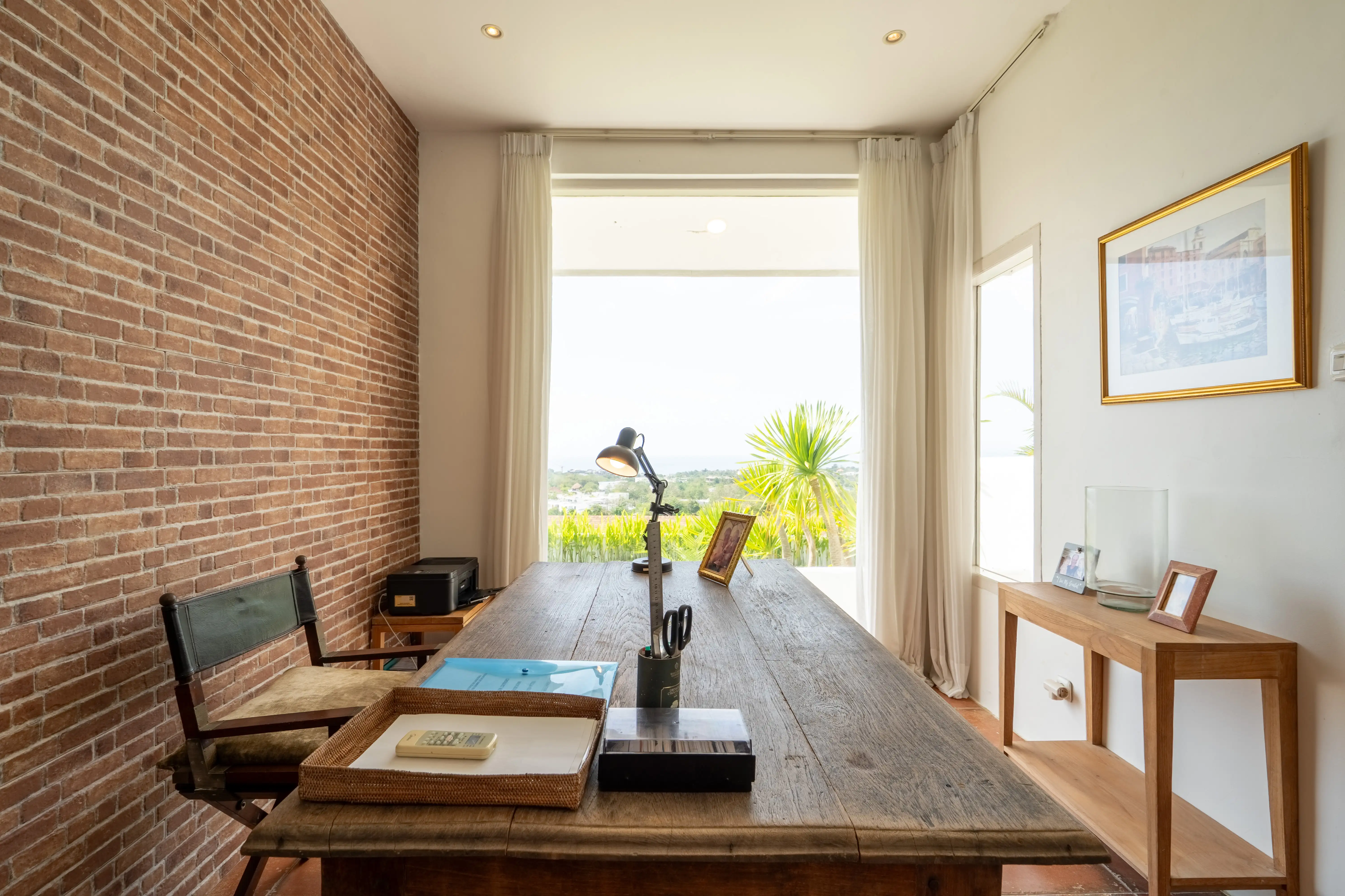 Villa 400m² in Indonesia, Bukit. Priced at 1800000$ rent photo-14