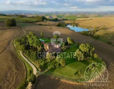 Buy in Italy for 3500000€