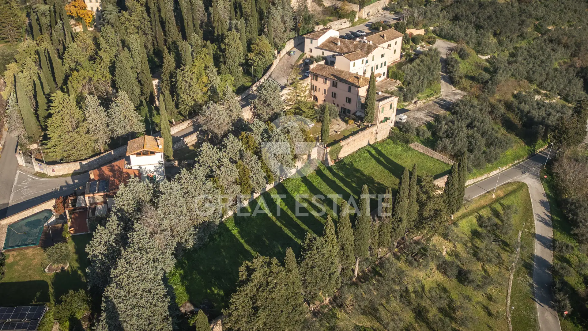Villa 567m² in Italy, Perugia. Priced at 1550000€ rent photo-15