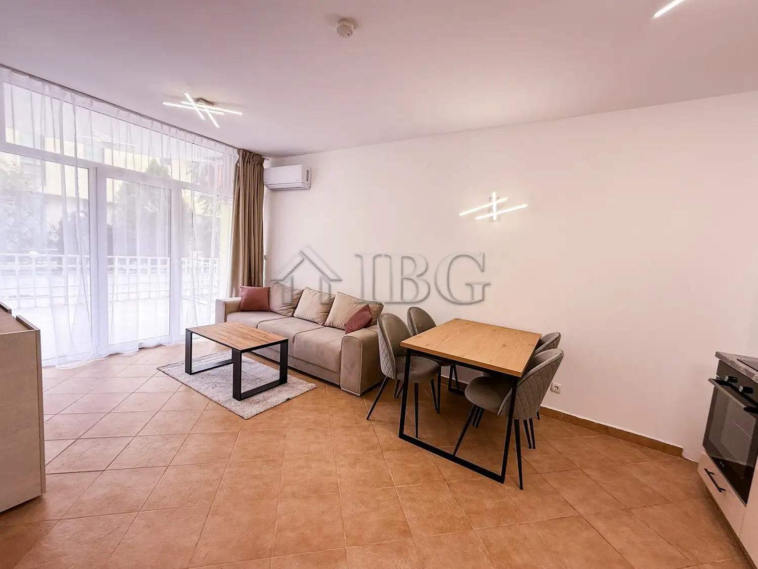 Flat 65m² in Bulgaria, Sunny Beach. Priced at 85000€ rent photo-8