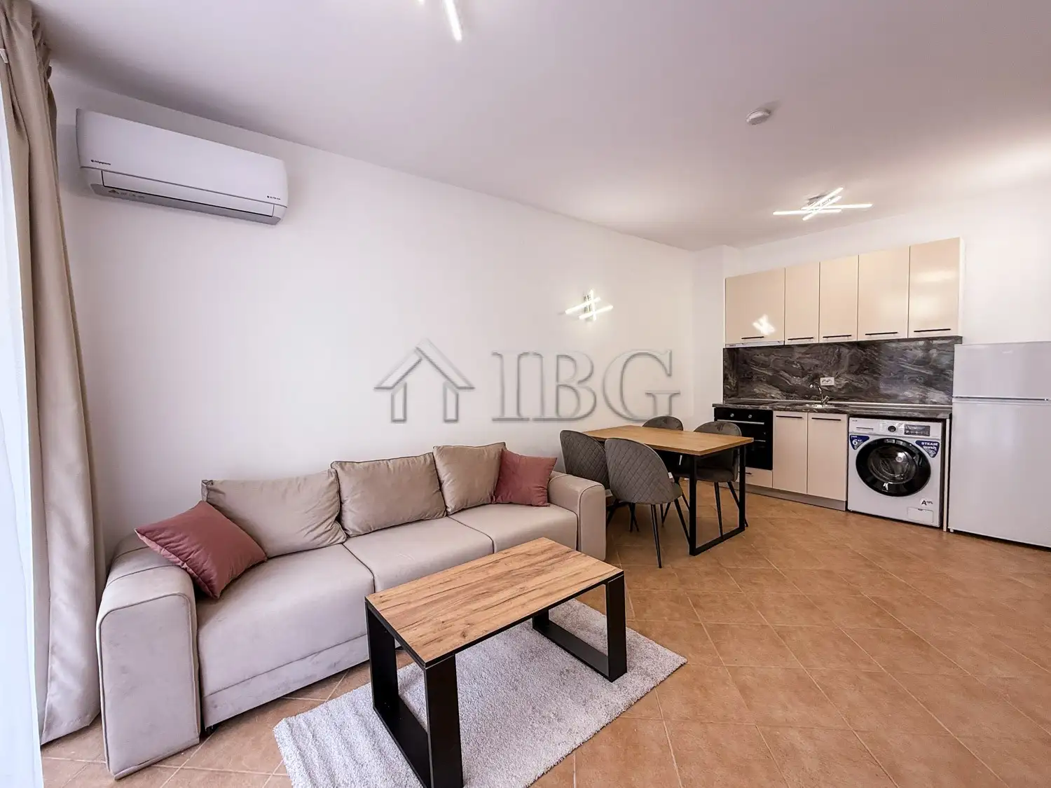 Flat 65m² in Bulgaria, Sunny Beach. Priced at 85000€ rent photo-15