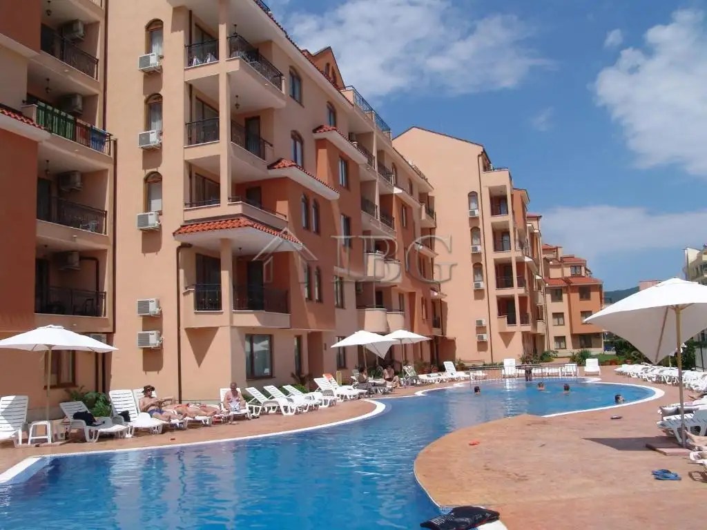 Flat 47m² in Bulgaria, Sunny Beach. Priced at 57129€ rent photo-2