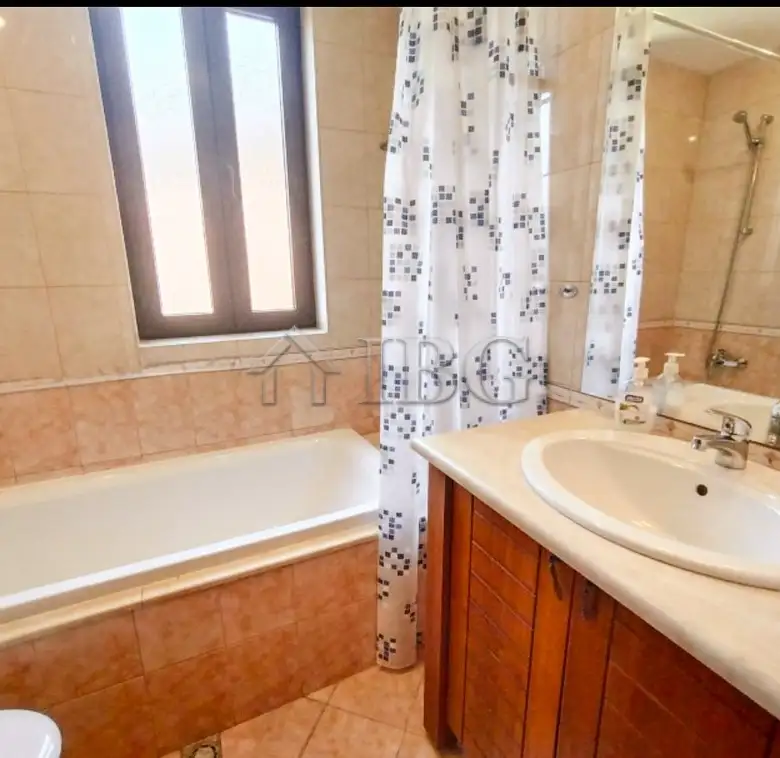 Flat 120m² in Bulgaria, Topola. Priced at 190000€ rent photo-12