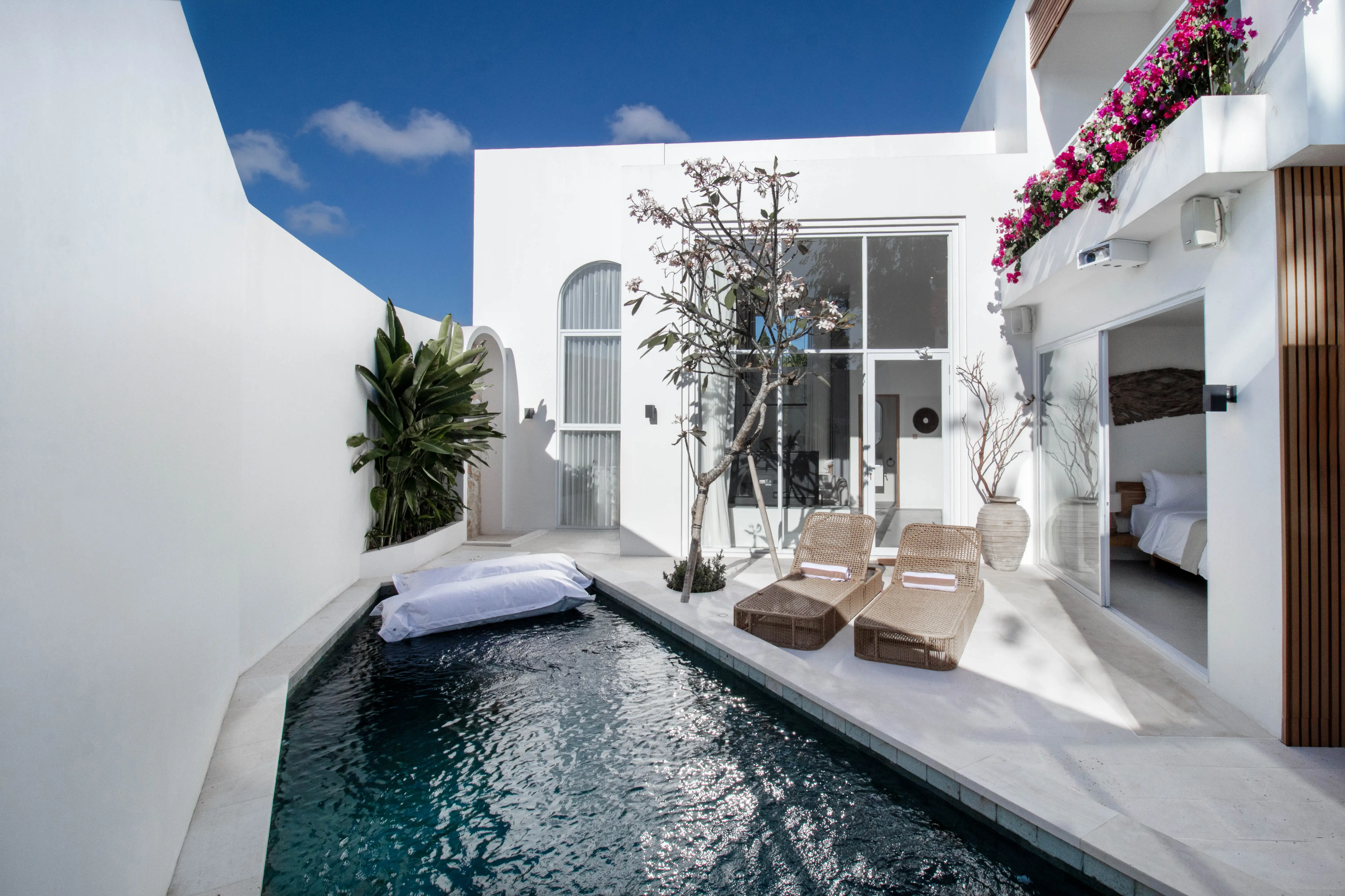 Villa 230m² in Indonesia, Bukit. Priced at 50694$ rent photo-24