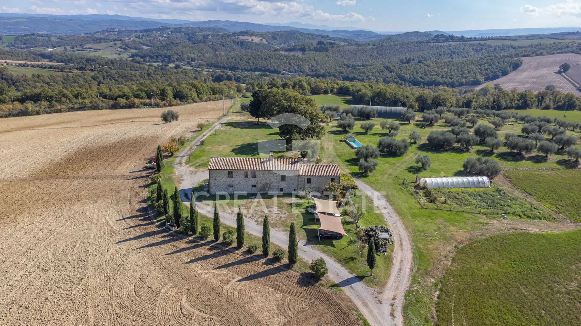 House 511m² in Italy, Perugia. Priced at 1780000€ rent photo-5