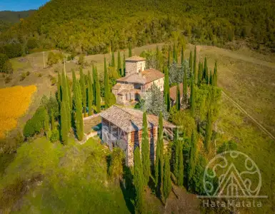 Buy in Italy for 1190000€