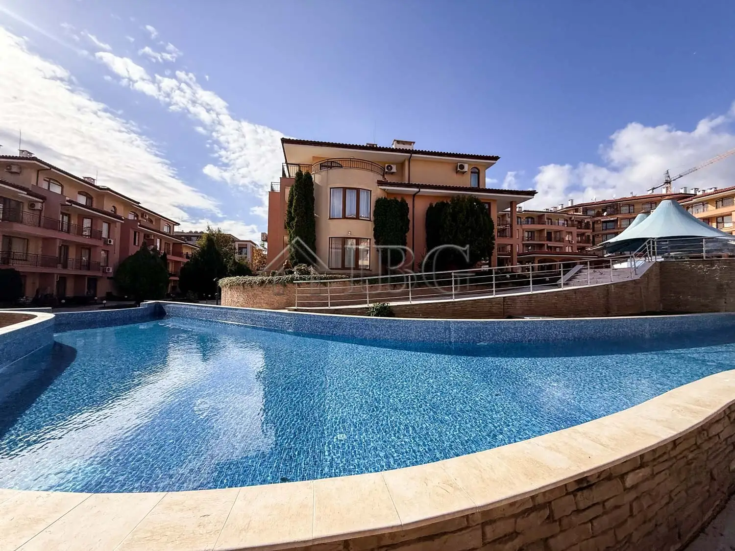 Flat 37m² in Bulgaria, Sveti Vlas. Priced at 59999€ rent photo-1