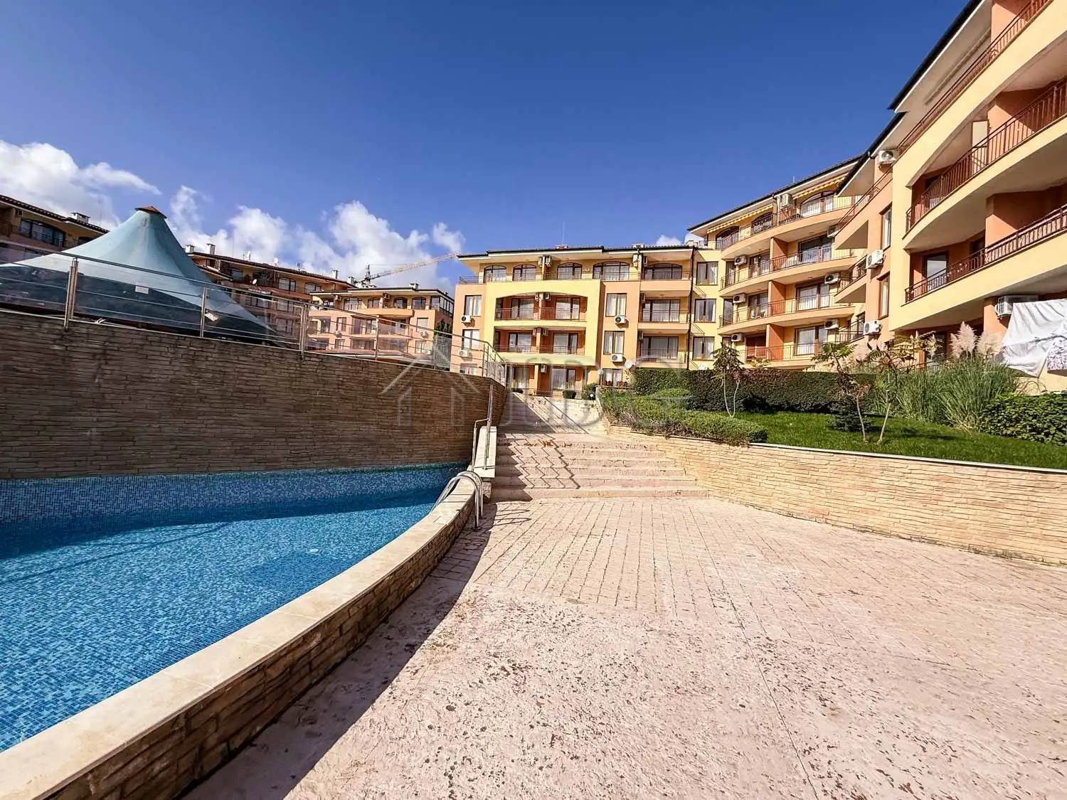 Flat 37m² in Bulgaria, Sveti Vlas. Priced at 59999€ rent photo-2