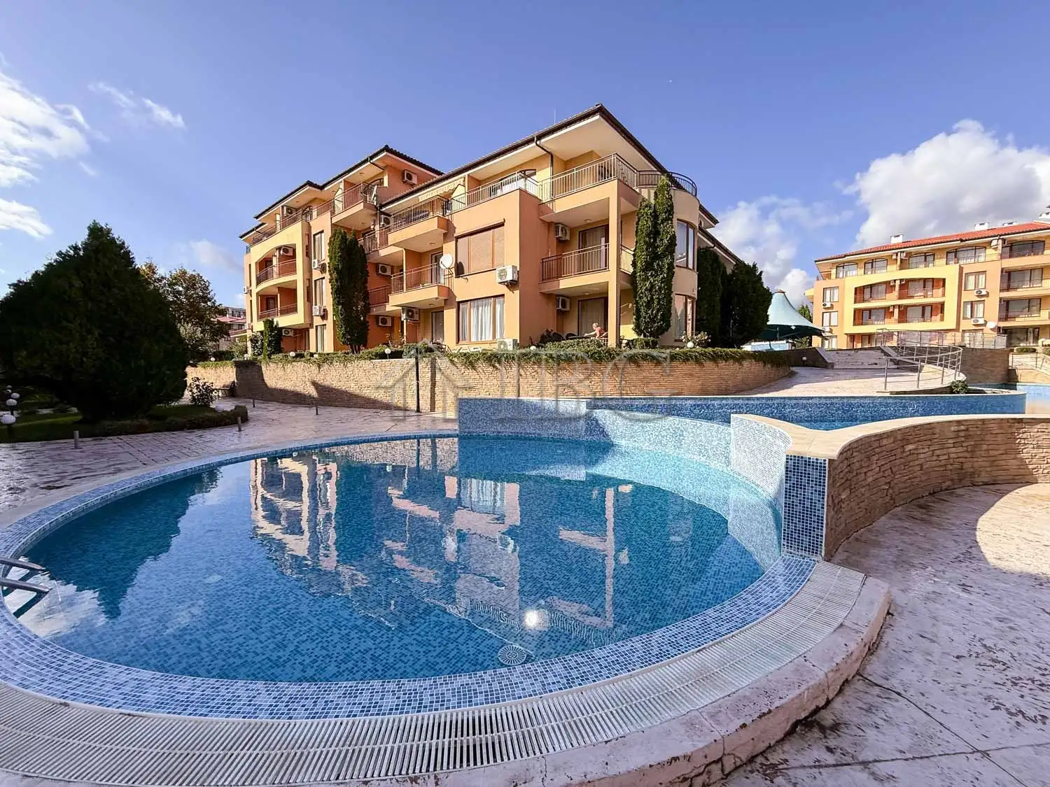 Flat 37m² in Bulgaria, Sveti Vlas. Priced at 59999€ rent photo-3