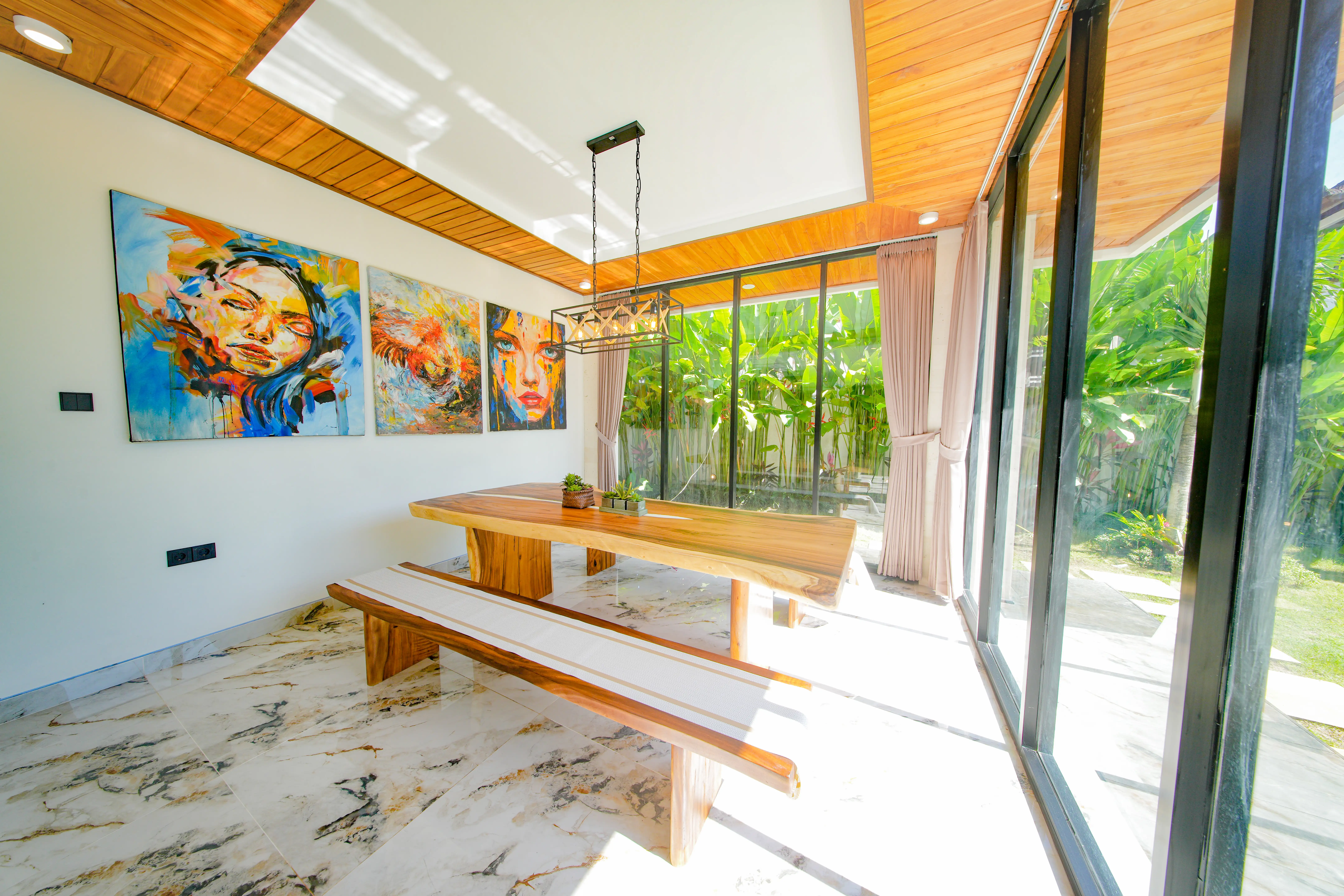 Villa 430m² in Indonesia, Ubud. Priced at 550000$ rent photo-19