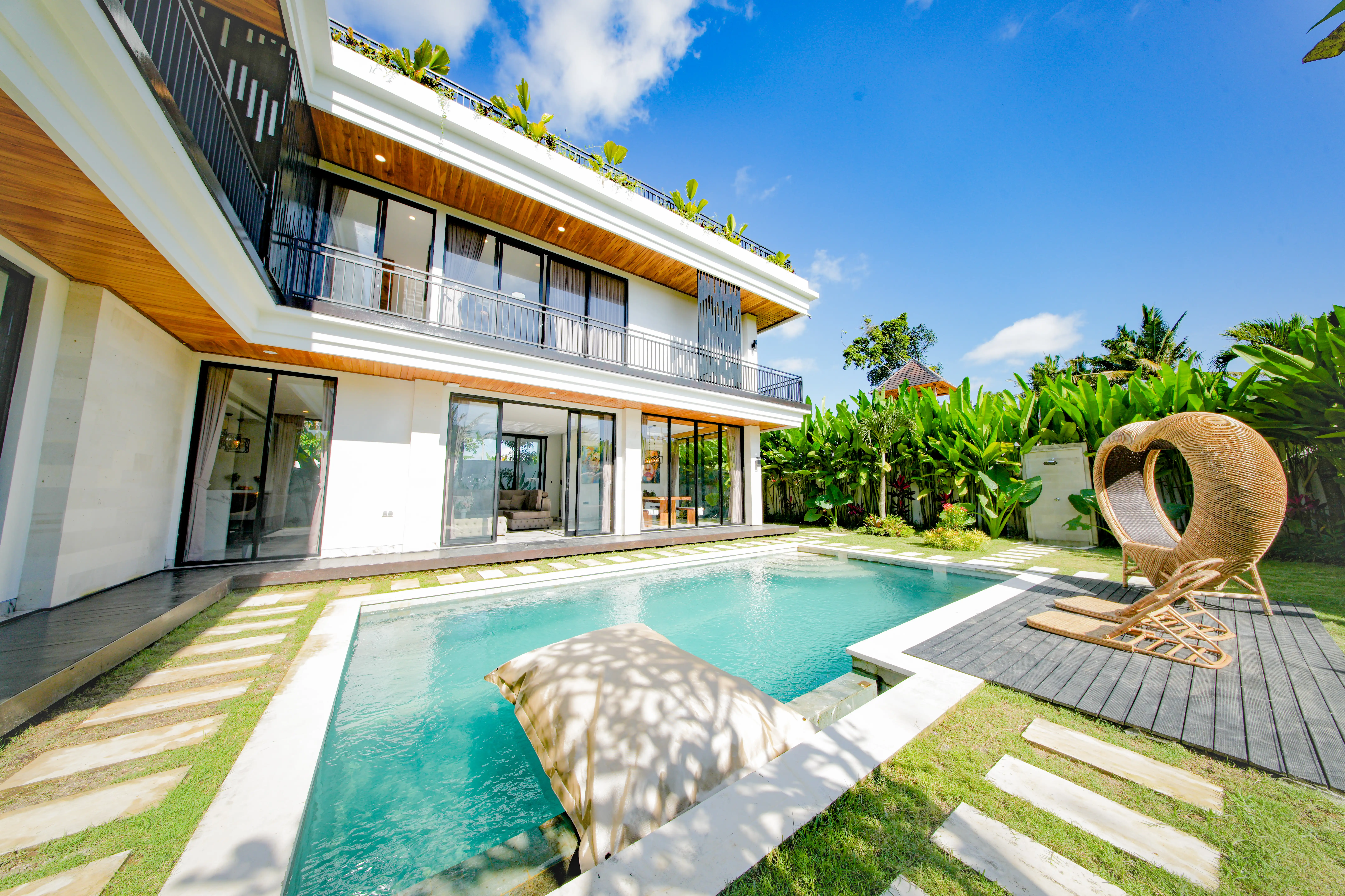 Villa 430m² in Indonesia, Ubud. Priced at 550000$ rent photo-23