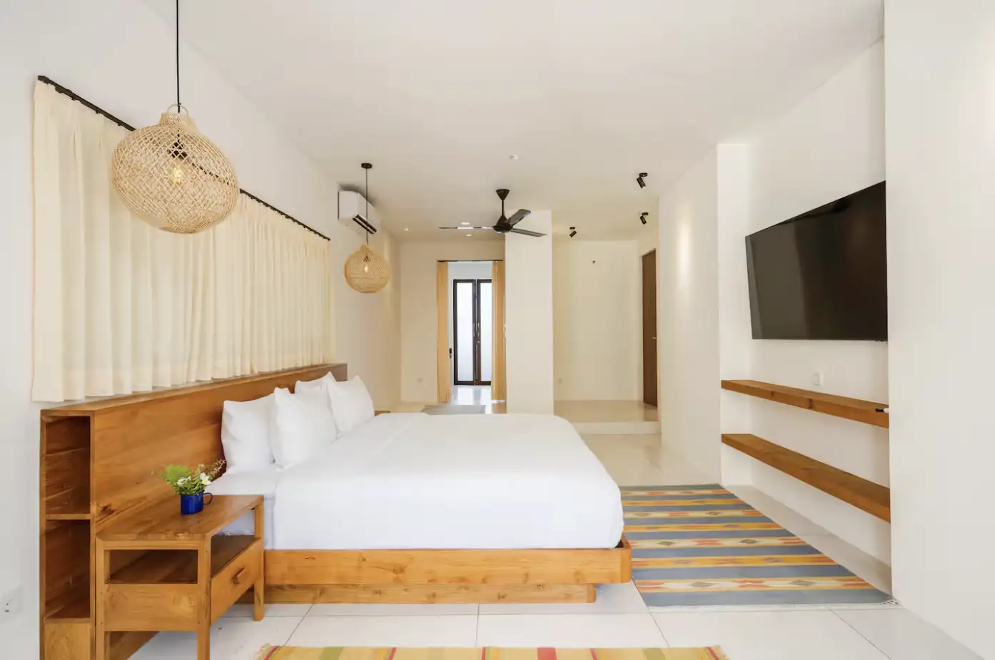 Villa 220m² in Indonesia, Tabanan. Priced at 39200$ rent photo-12