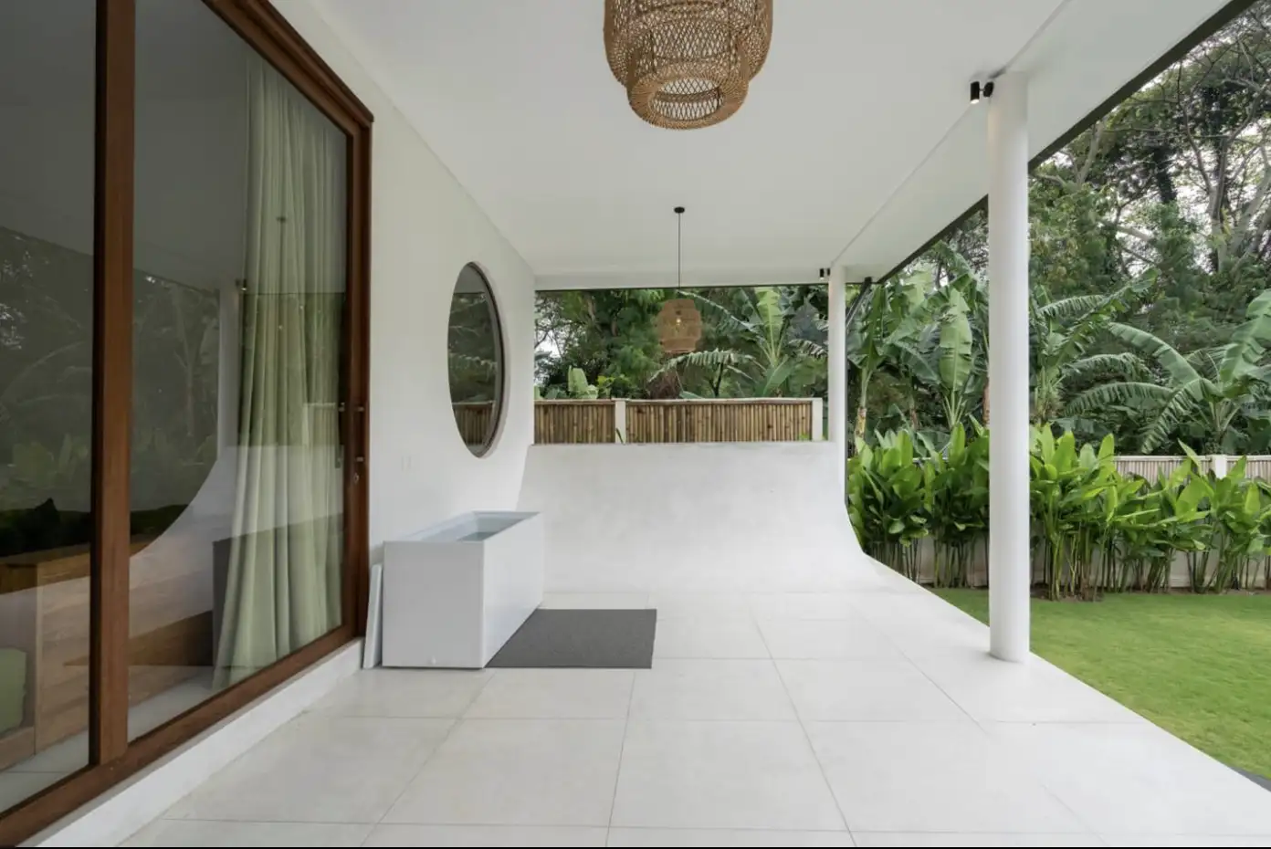Villa 220m² in Indonesia, Tabanan. Priced at 39200$ rent photo-17