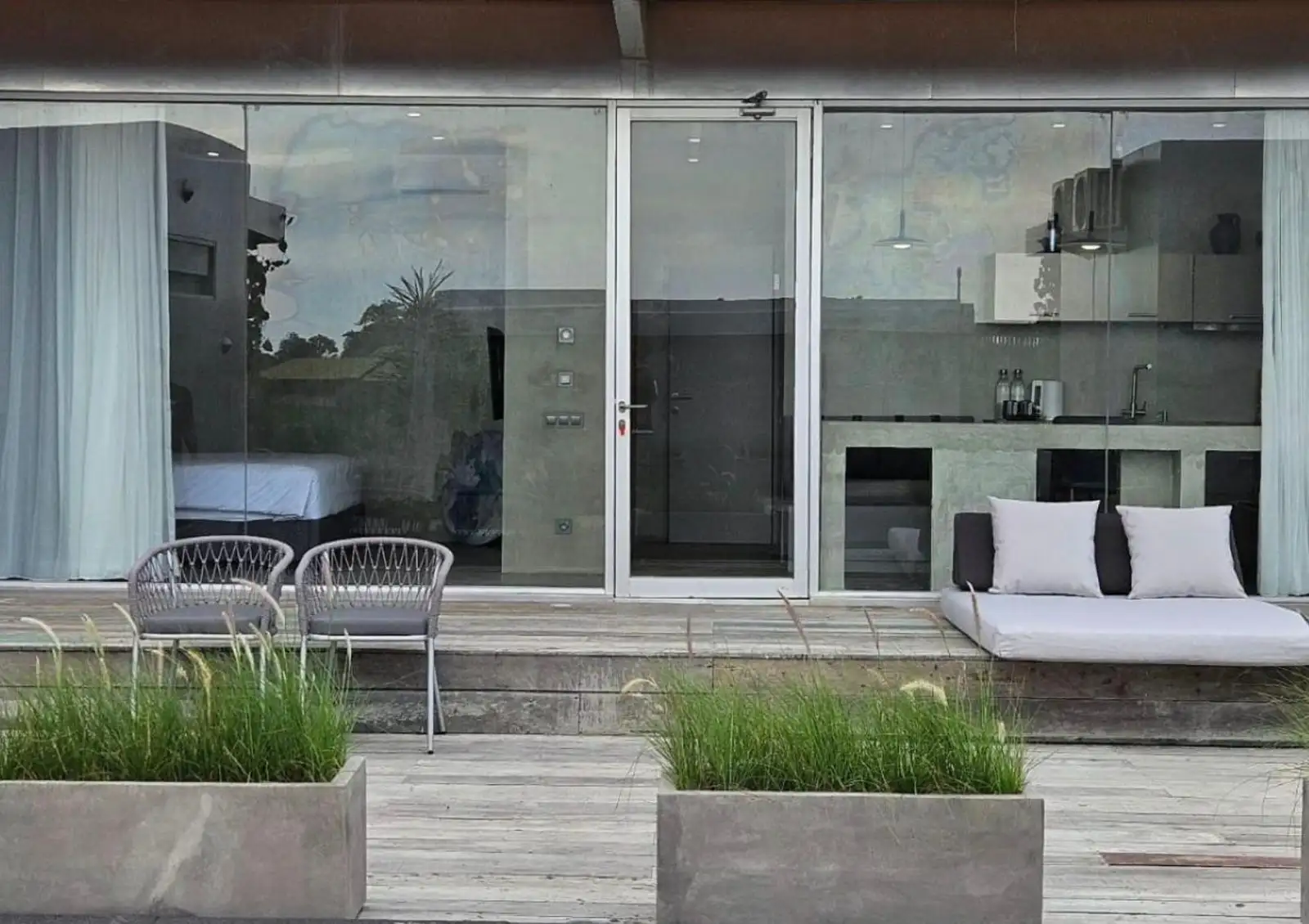 Flat 46m² in Indonesia, Canggu. Priced at 135000$ rent photo-4