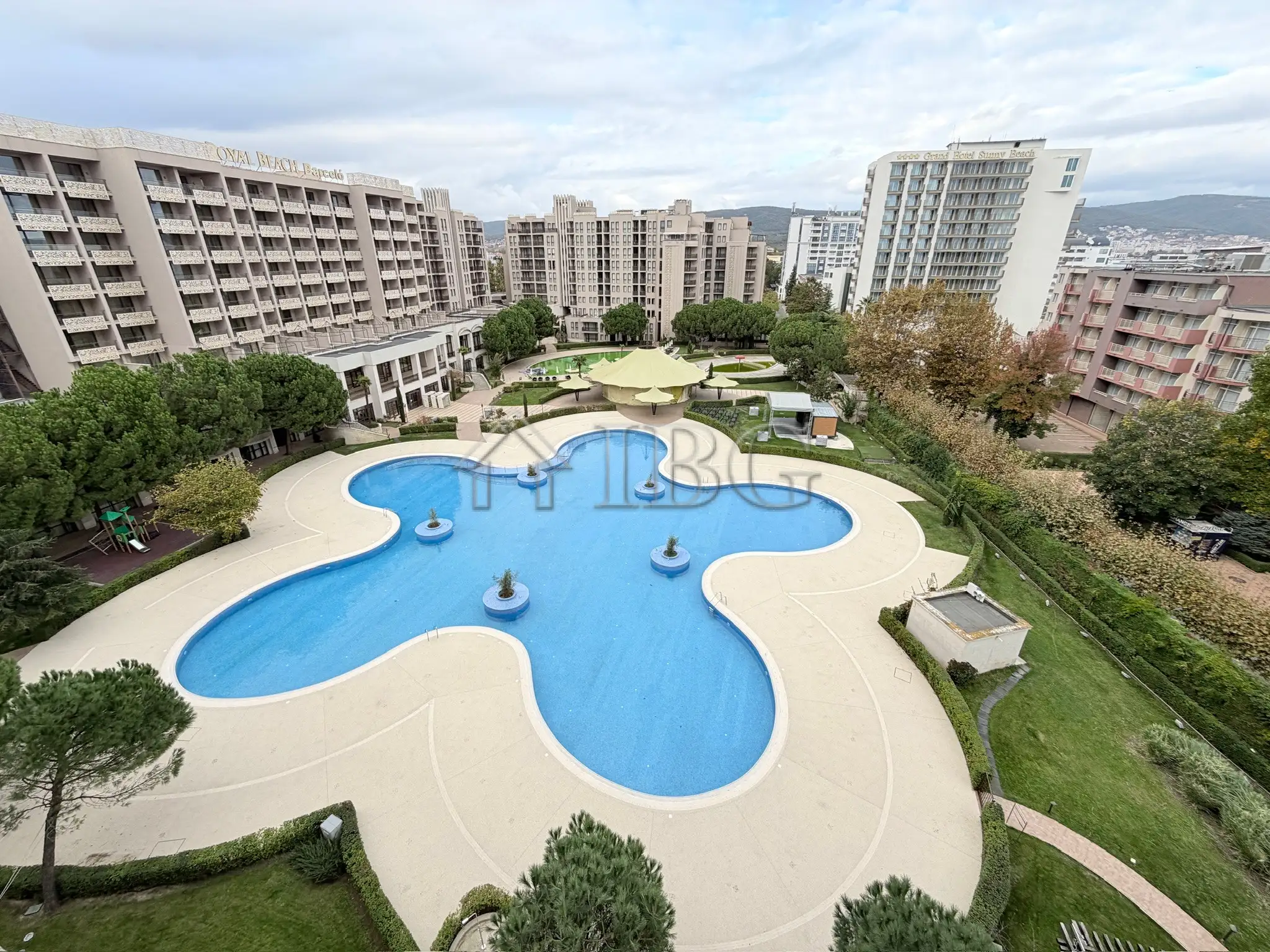Flat 68m² in Bulgaria, Sunny Beach. Priced at 95000€ rent photo-2