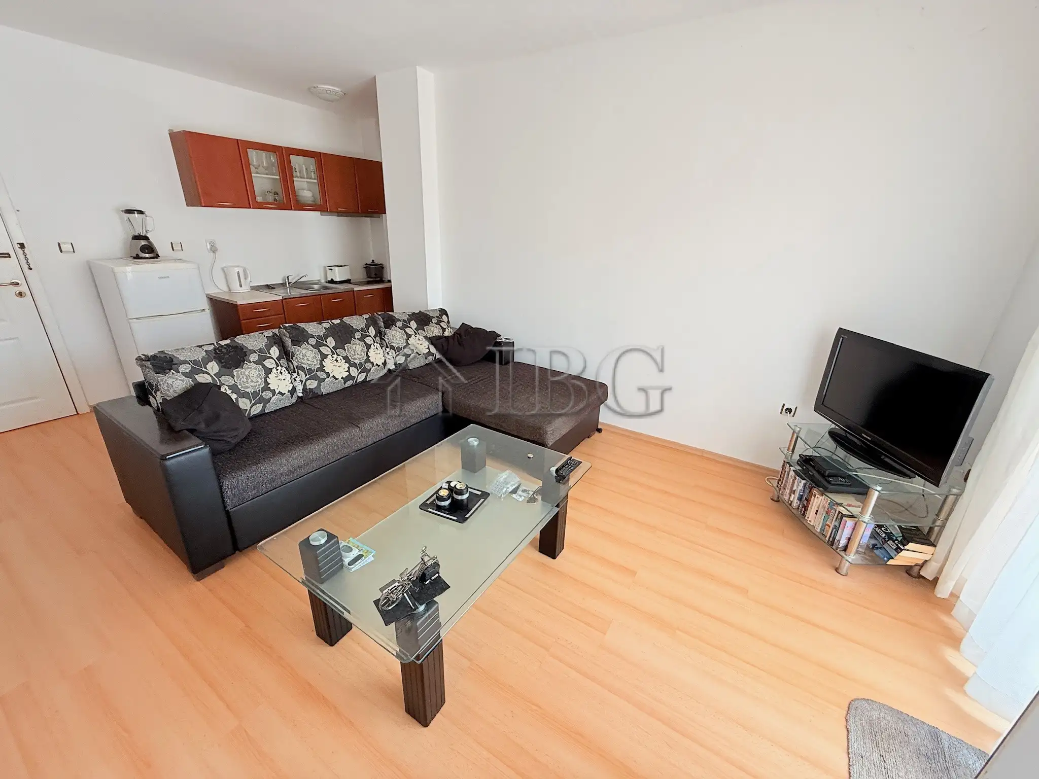 Flat 54m² in Bulgaria, Sunny Beach. Priced at 45000€ rent photo-5