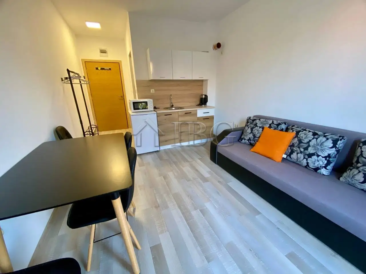 Flat 28m² in Bulgaria, Sunny Beach. Priced at 31500€ rent photo-3