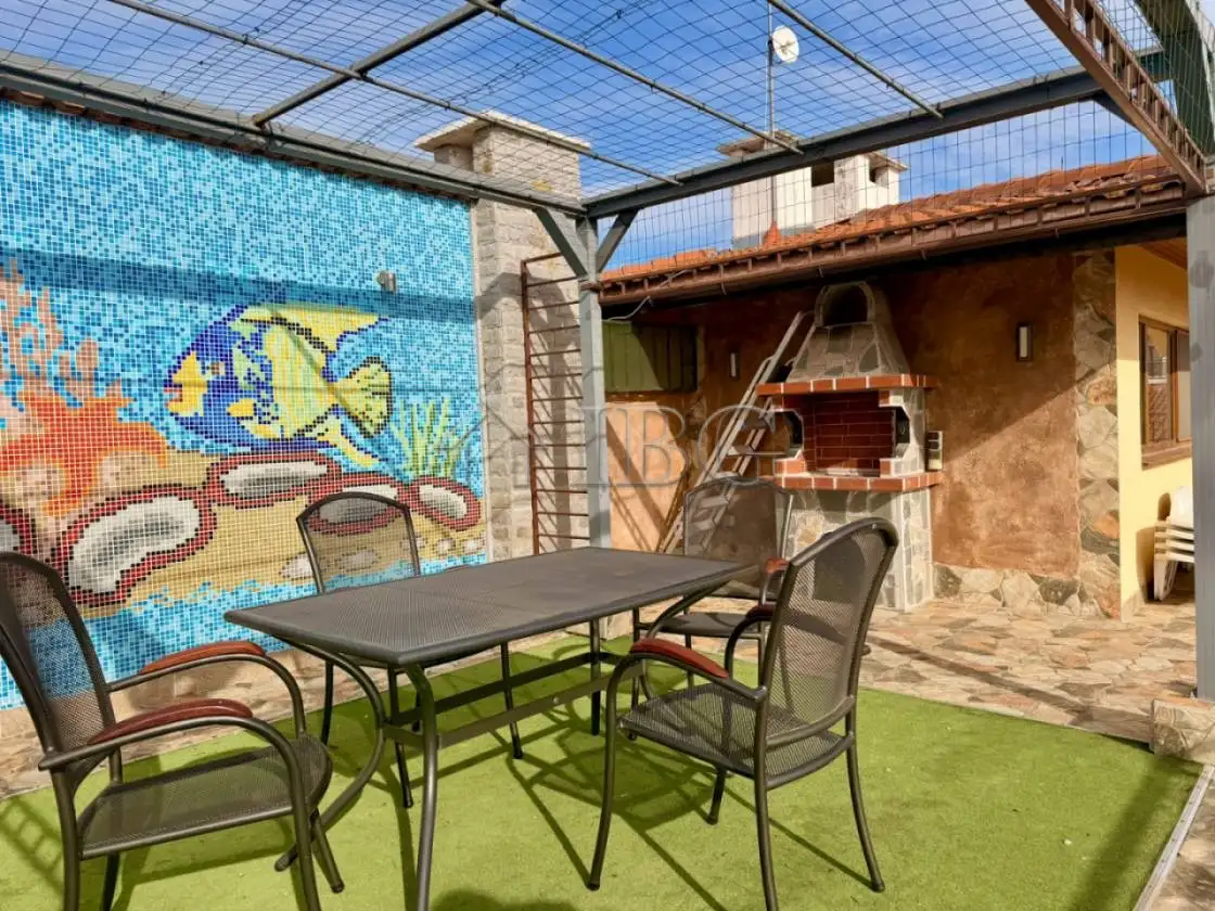 Flat 165m² in Bulgaria, Sveti Vlas. Priced at 245000€ rent photo-8