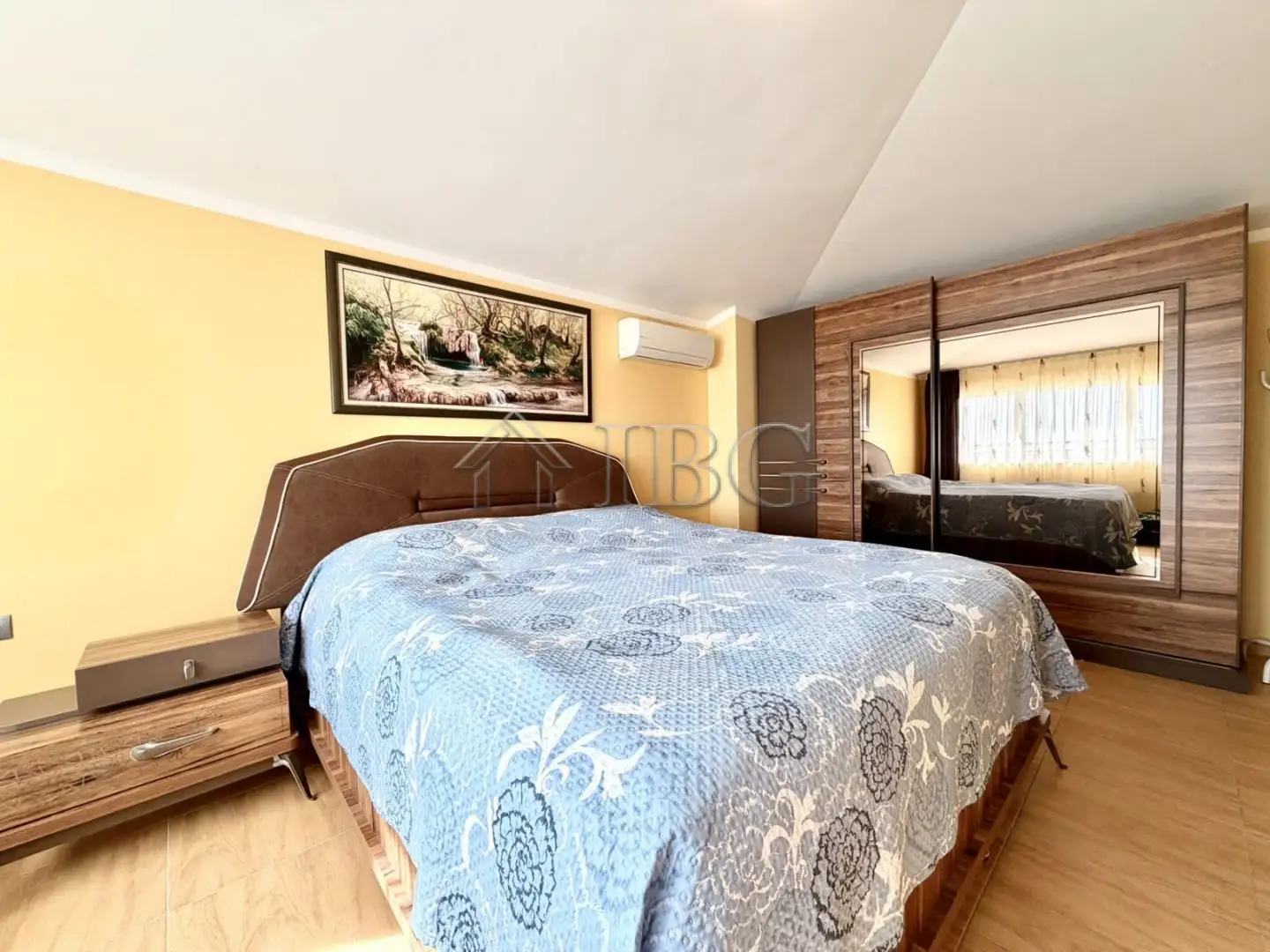 Flat 165m² in Bulgaria, Sveti Vlas. Priced at 245000€ rent photo-13