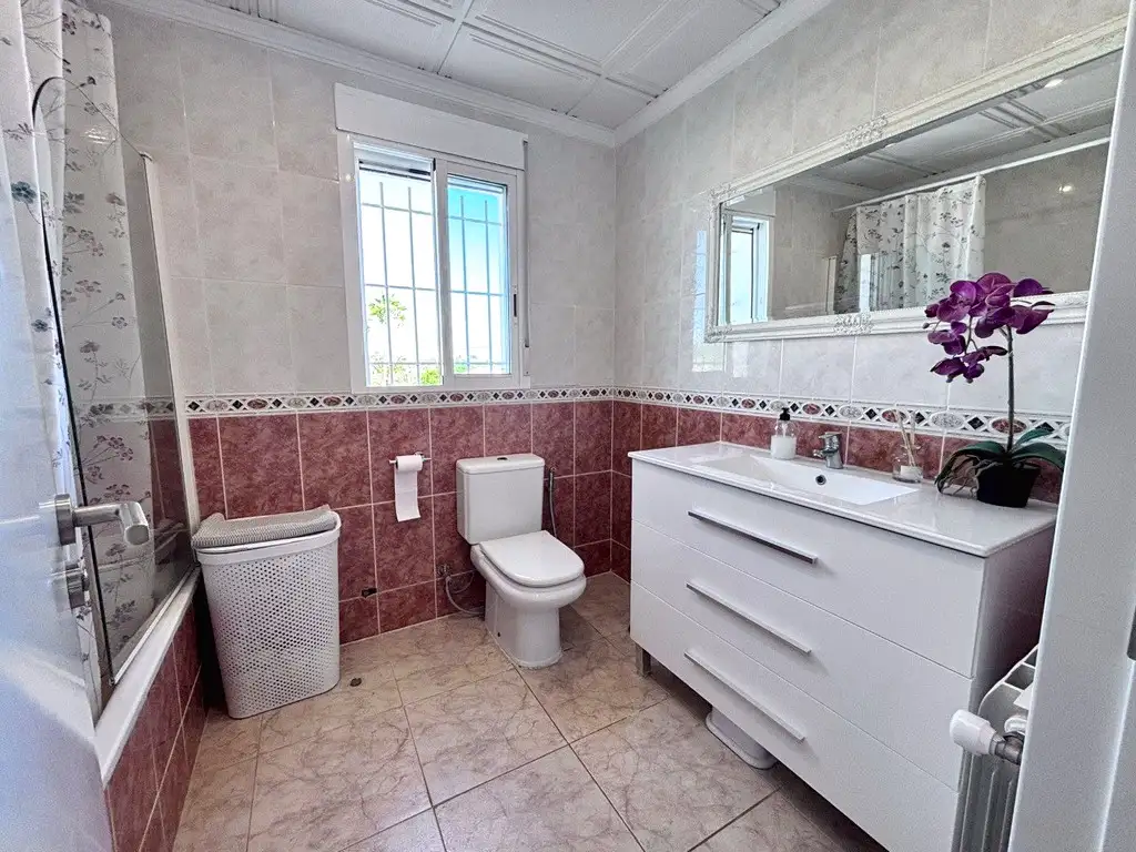 Flat 76m² in Spain, Kalp. Priced at 240000€ rent photo-4