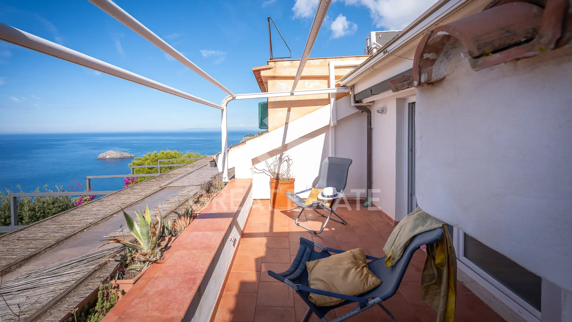 Flat 90m² in Italy, Grosseto. Priced at 560000€ rent photo-6