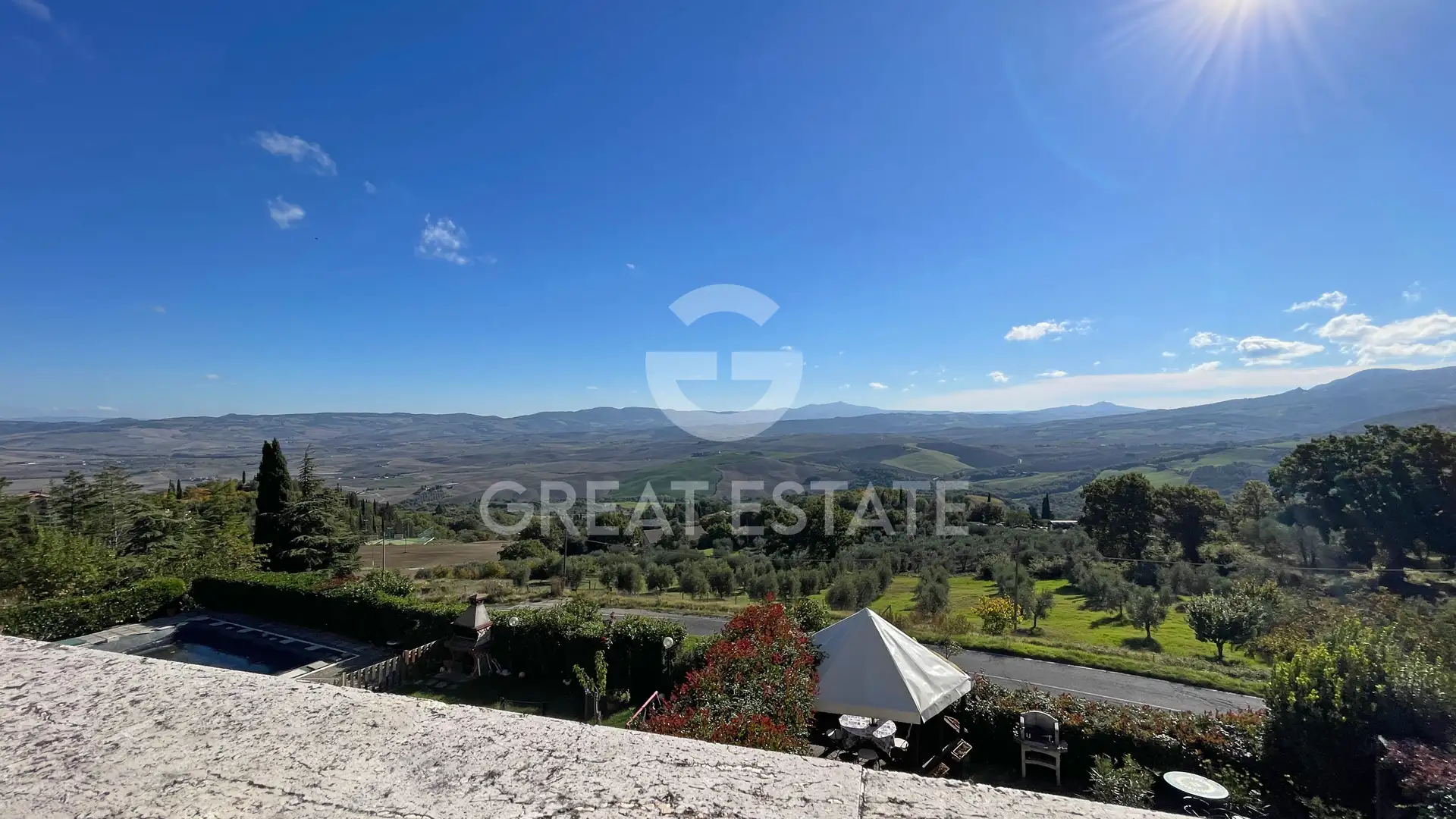 Flat 228m² in Italy, Siena. Priced at 420000€ rent photo-6