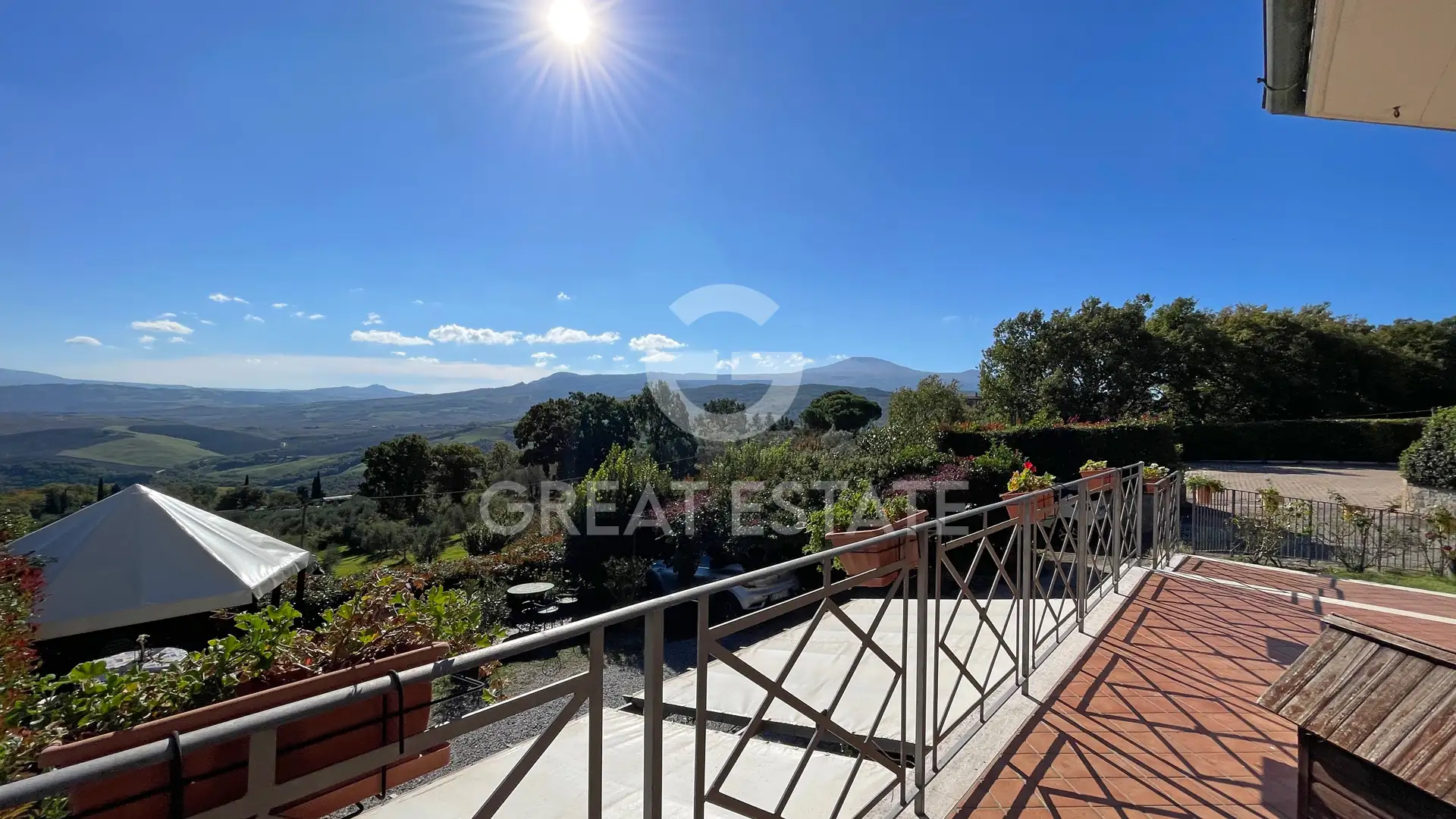 Flat 228m² in Italy, Siena. Priced at 420000€ rent photo-7