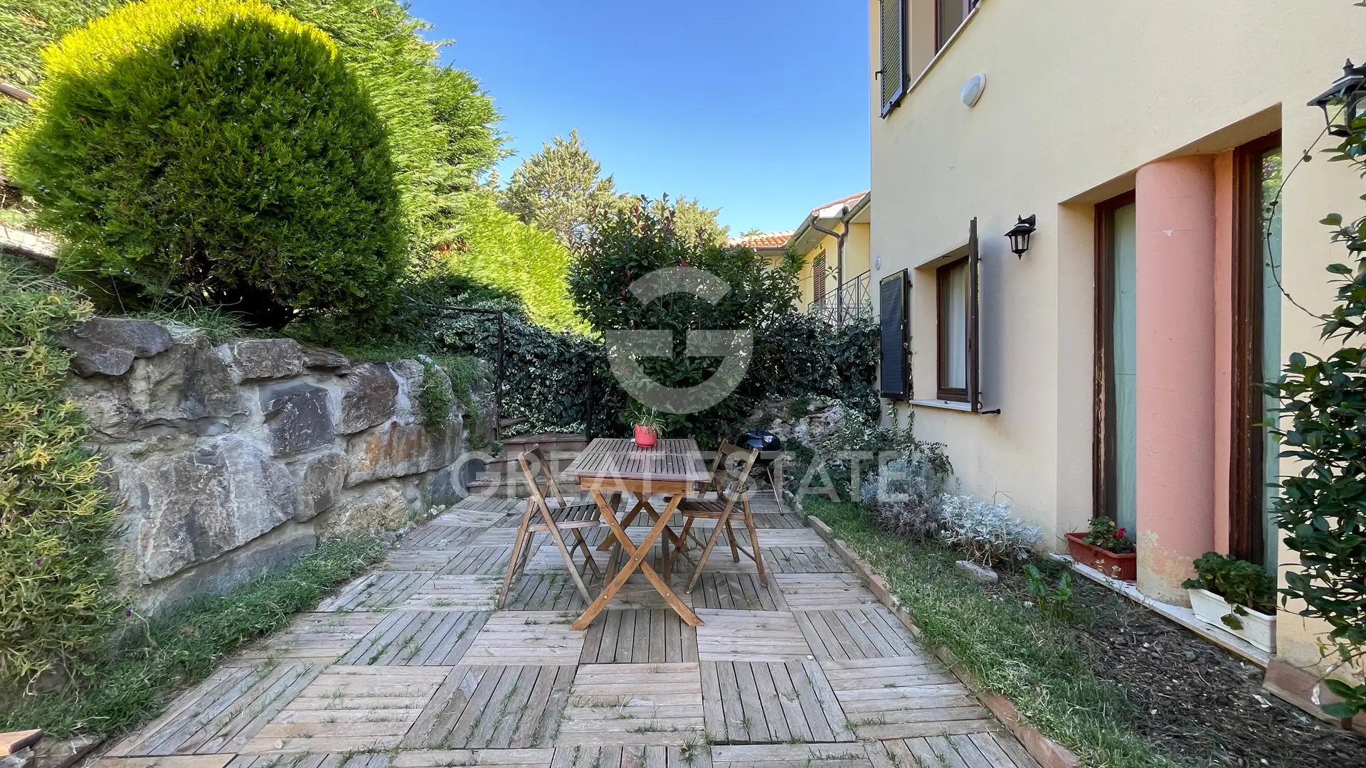 Flat 228m² in Italy, Siena. Priced at 420000€ rent photo-11