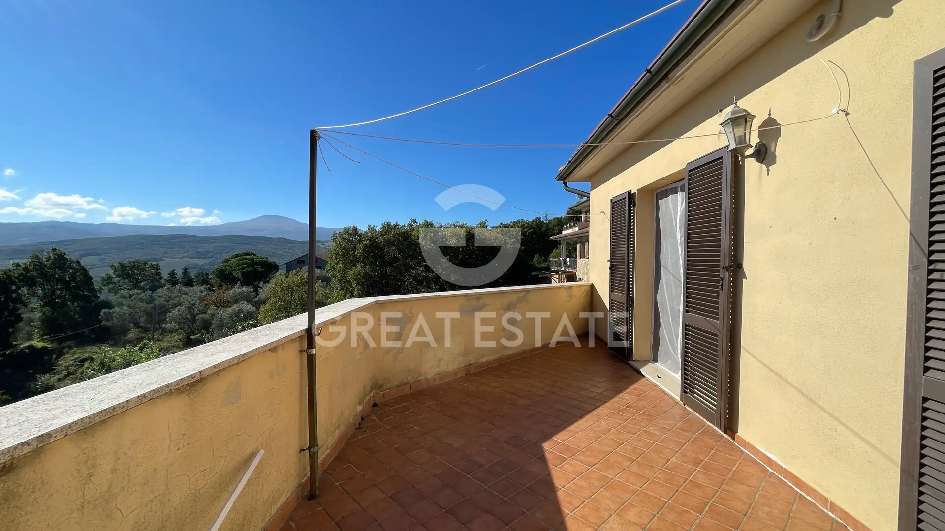 Flat 228m² in Italy, Siena. Priced at 420000€ rent photo-12